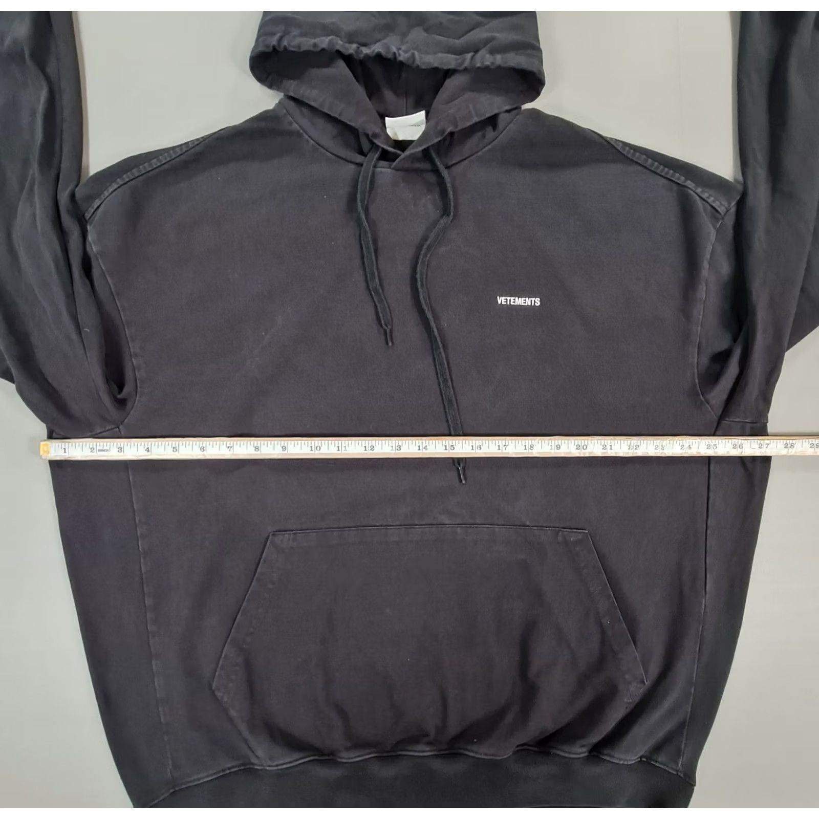 Vetements VETEMENTS Mens Hoodie Black Small Oversized SS18 Cotton Pullover Sweater Size US S / EU 44-46 / 1 - 6 Thumbnail