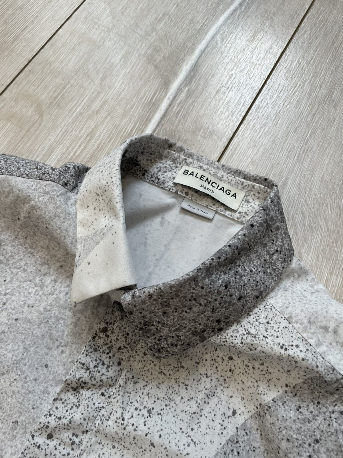 Balenciaga Balenciaga paint shirt Size US M / EU 48-50 / 2 - 2 Thumbnail