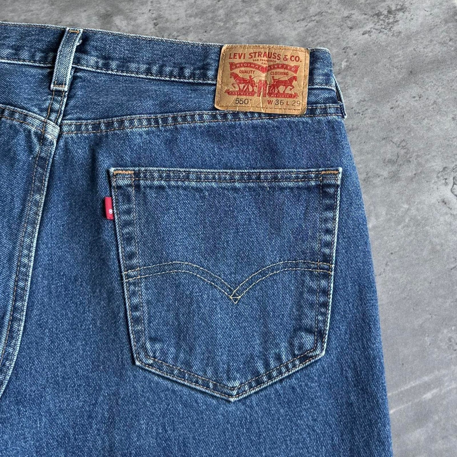 Levi's × Levi's Vintage Clothing × Vintage Vintage Y2K Levi’s 550 Grunge Baggy Essential Denim Jeans Size US 36 / EU 52 - 3 Thumbnail