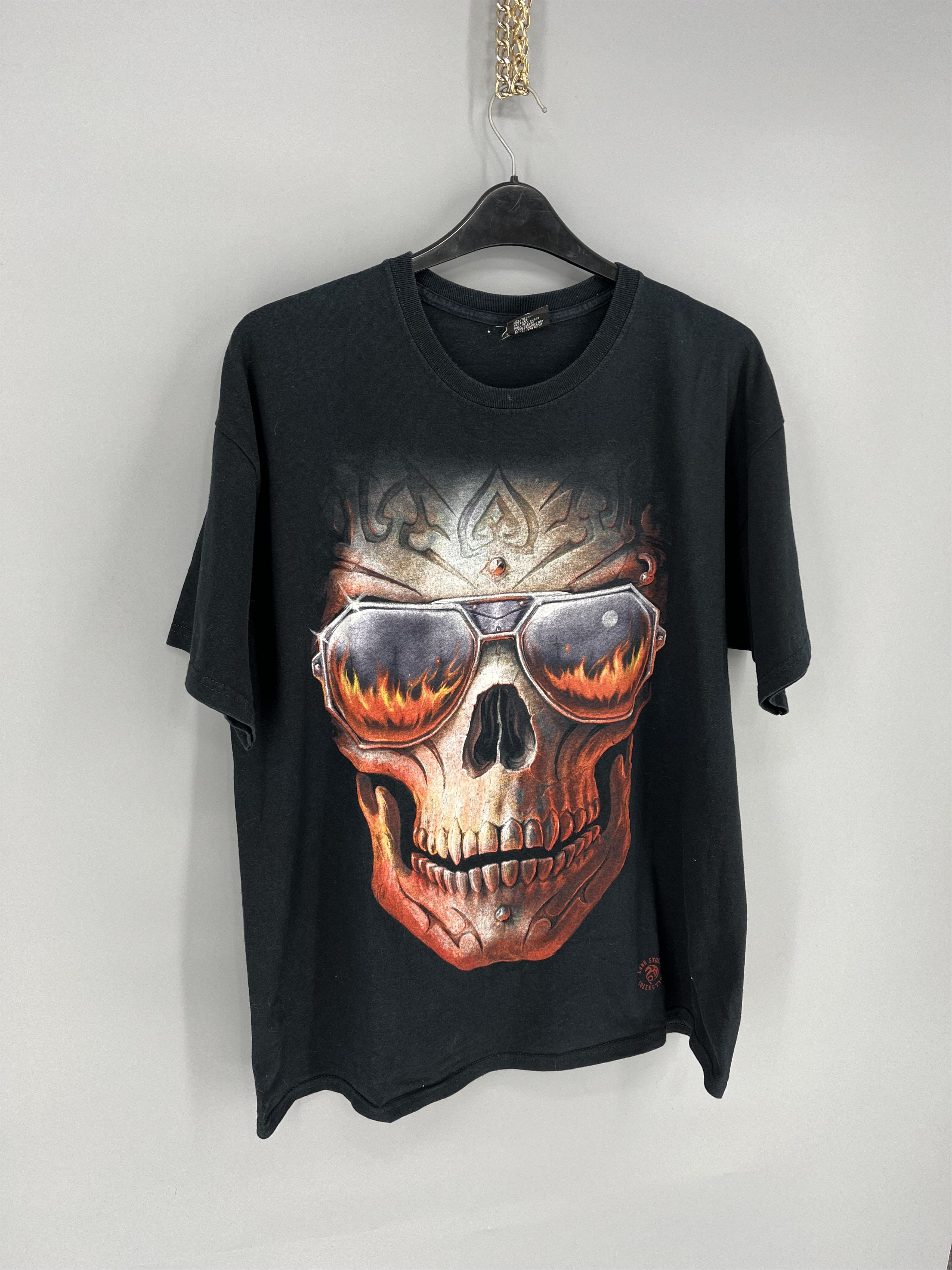 Vintage Skulls T-shirt Vintage Rock Metal Size XL Black Reverse Logo Size US XL / EU 56 / 4 - 2 Thumbnail