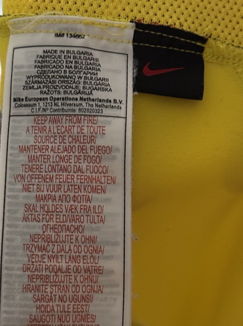 Nike Vintage Borussia Dortmund 2004 2005 Jersey Soccer Football Size US XXL / EU 58 / 5 - 13 Thumbnail