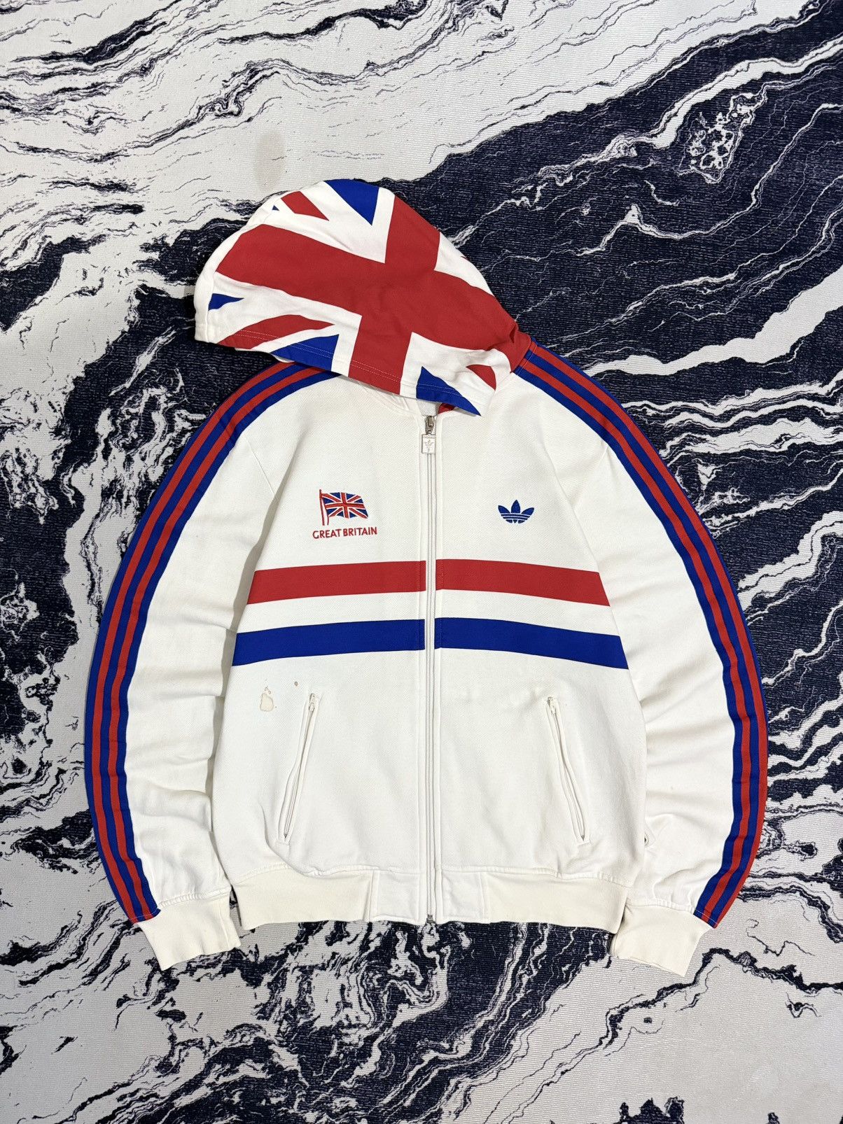 Vintage Vintage y2k adidas great britain ziphoodie Size US M / EU 48-50 / 2 - 1 Thumbnail
