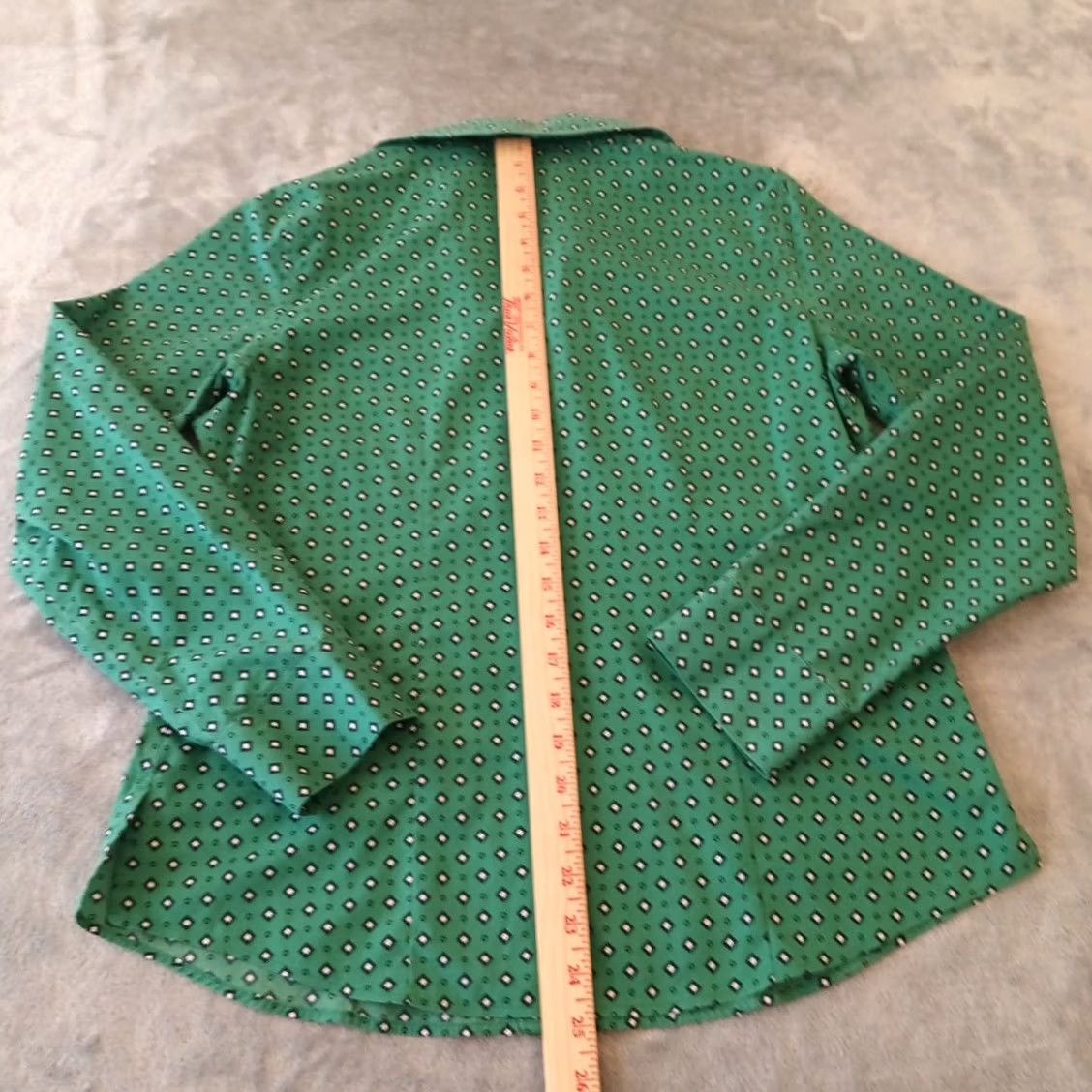 Vintage Chico's Shirt Womens Size 0 Green Geometric Long Sleeve Button Up Cotton Shirt Womens Green Geometric Long Sleeve Button-Up Cotton Size XS / US 0-2 / IT 36-38 - 5 Thumbnail