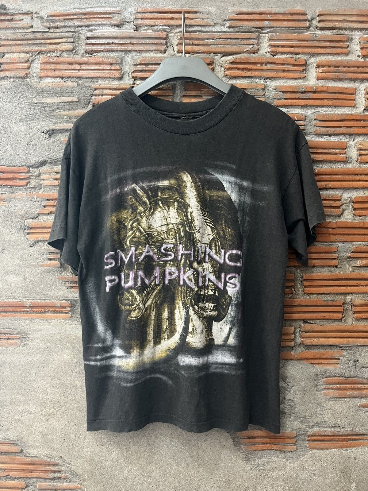 Band Tees Vintage The Smashing Pumpkins Giger Elephant 90’s Tshirt Size US M / EU 48-50 / 2 - 2 Thumbnail