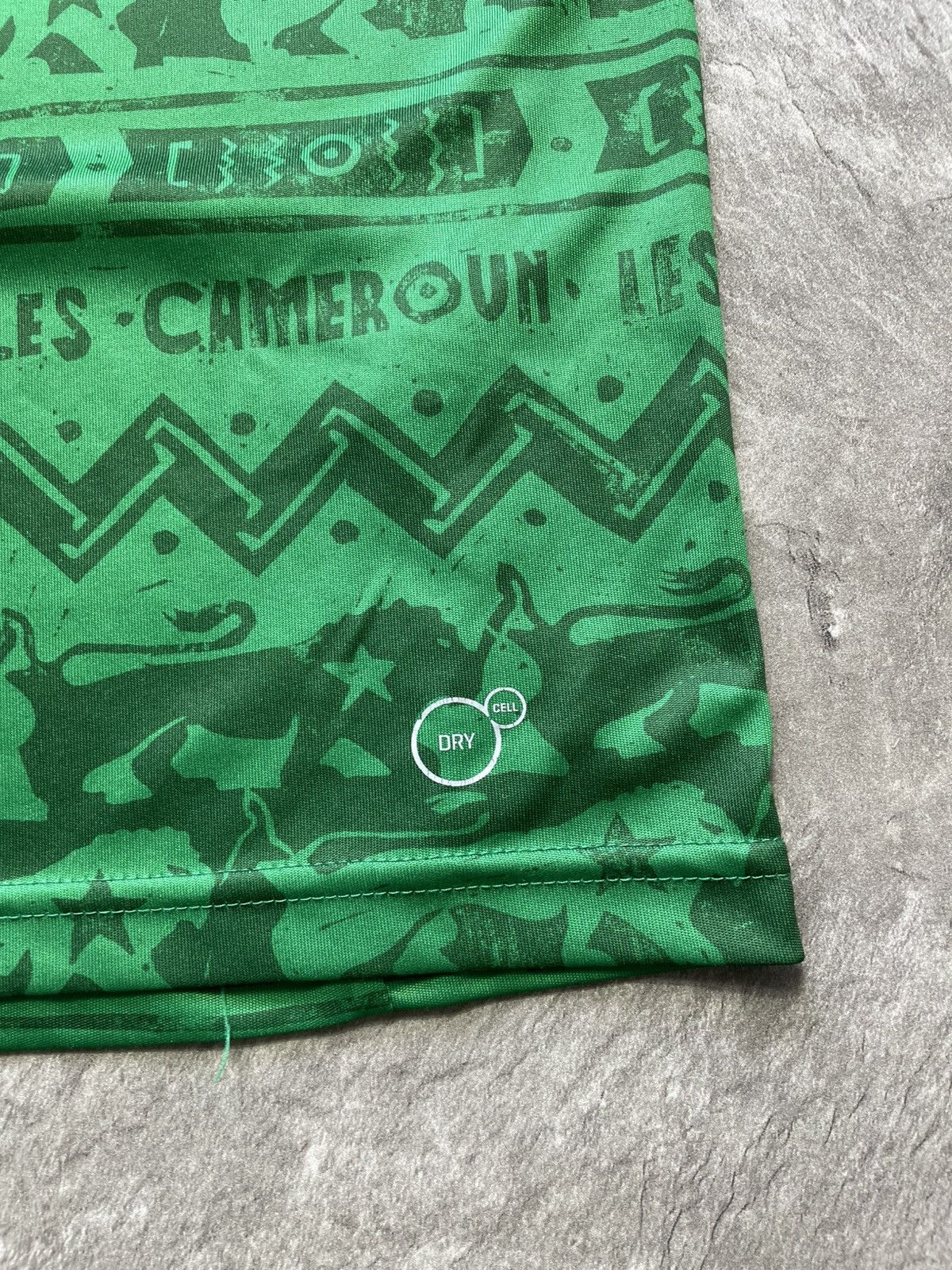 Puma Vintage Puma Cameroon Home Jersey 2014 2015 Football Shirt Size US L / EU 52-54 / 3 - 4 Thumbnail
