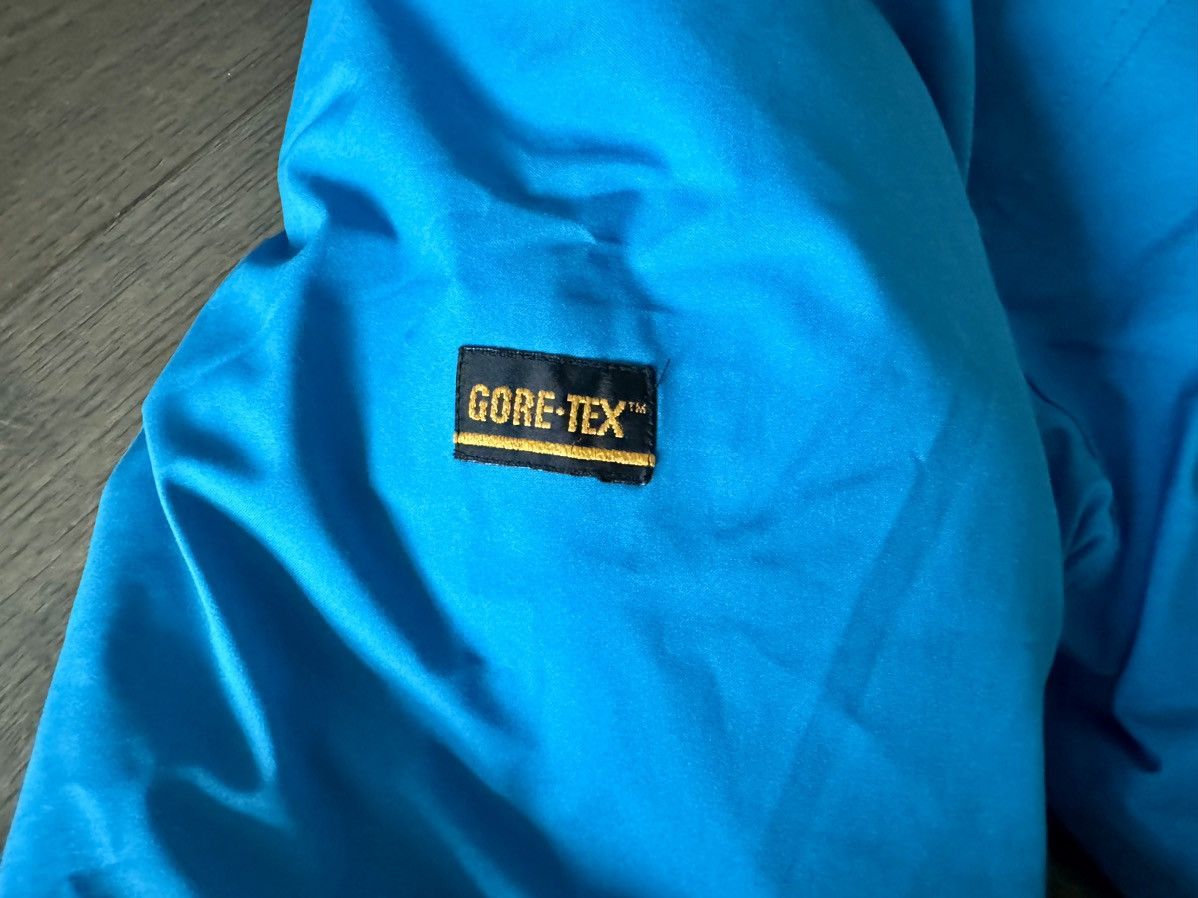 Vintage Snow Lion Gore Tex Vintage Down Jacket Size US L / EU 52-54 / 3 - 13 Thumbnail