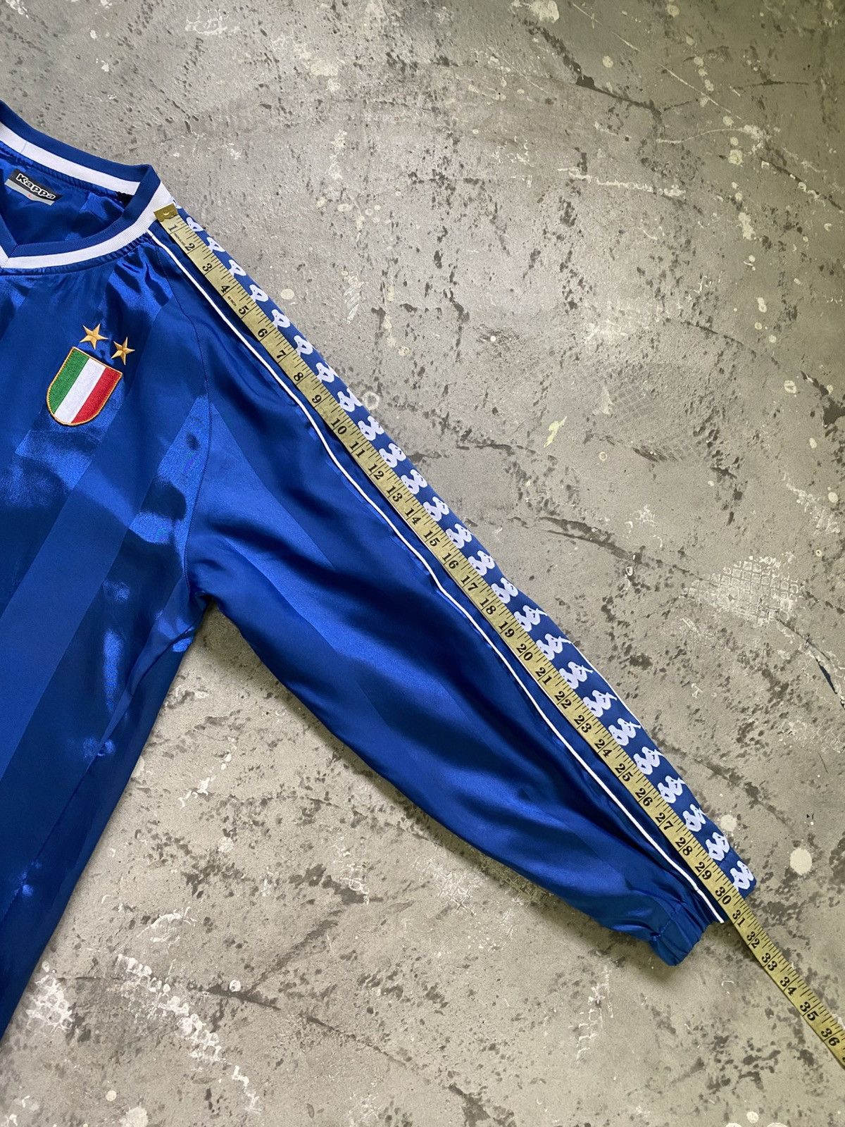 Kappa Vintage Kappa Italy Side Tape V Neck Jersey Size US L / EU 52-54 / 3 - 16 Thumbnail