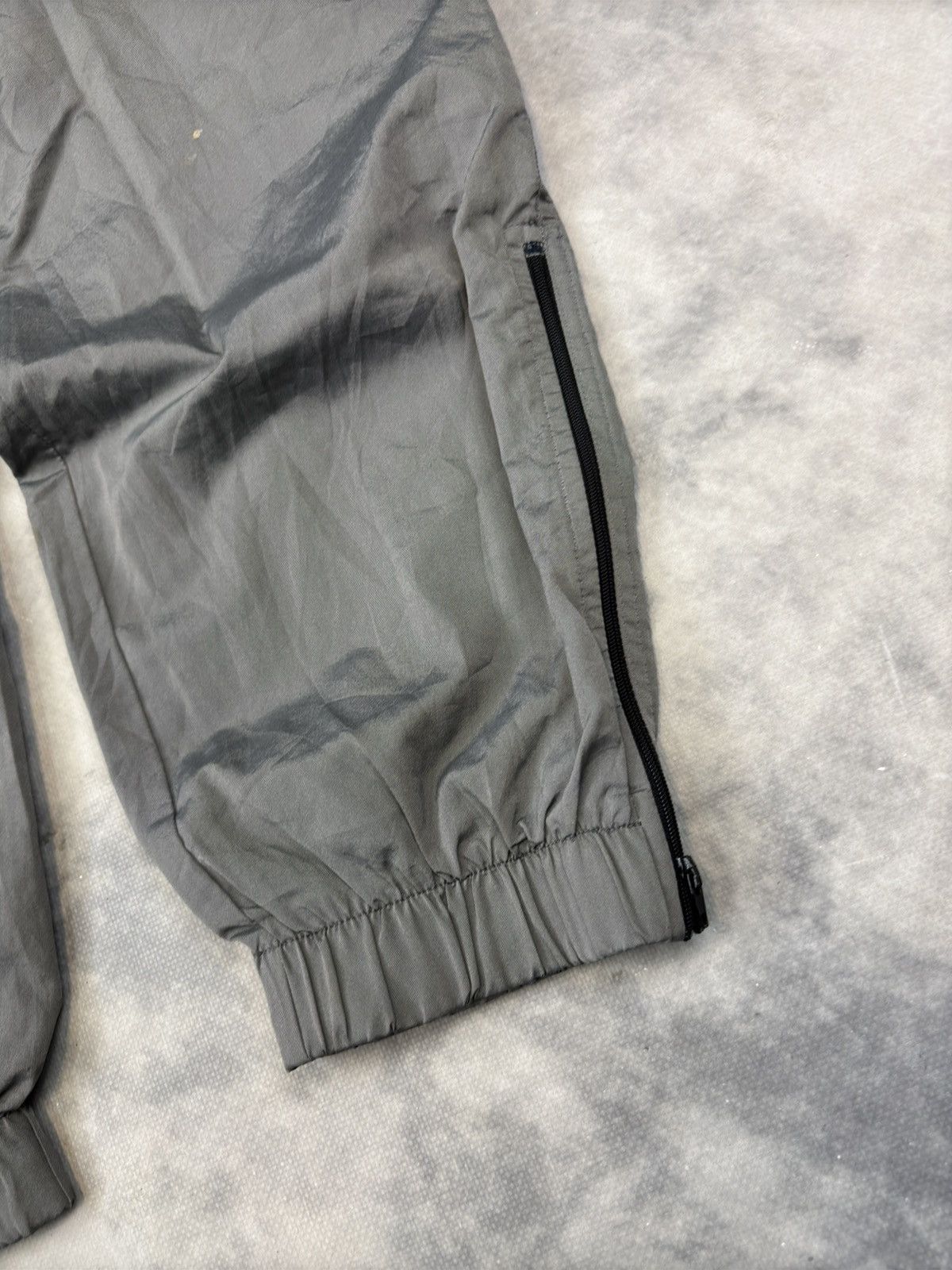 Lacoste × Vintage Vintage Lacoste Baggy Pants Drill Y2K Parachute sweatpants Size US 30 / EU 46 - 2 Thumbnail