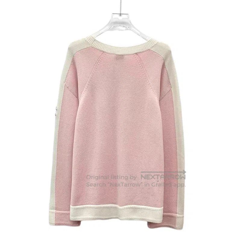 Chanel Chanel 24C pink logo sequin embroidery cashmere round-neck Size M / US 6-8 / IT 42-44 - 2 Thumbnail