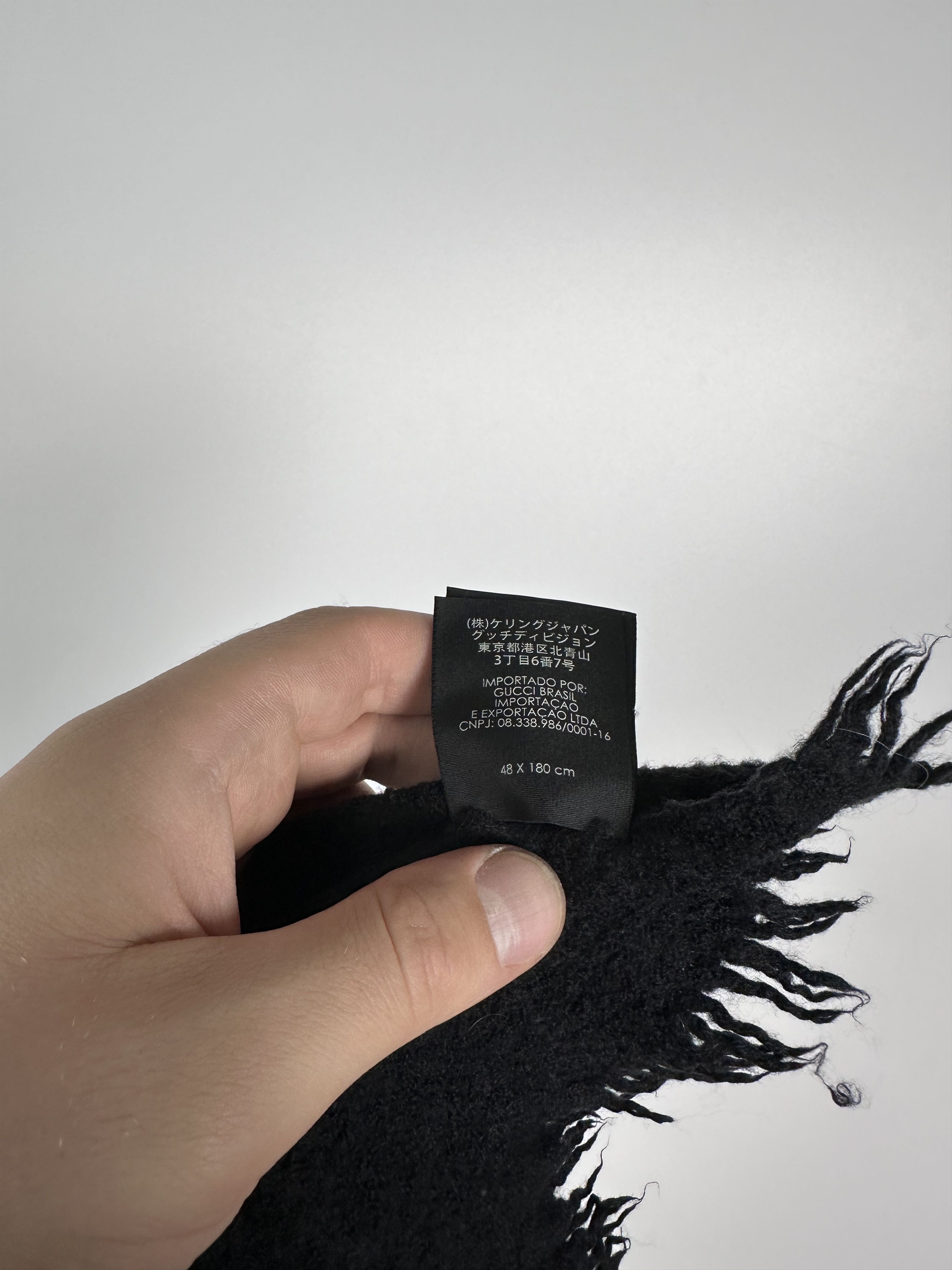 Grailed × Gucci GUCCI LOGO WOOL BLACK SCARF Size ONE SIZE - 12 Thumbnail