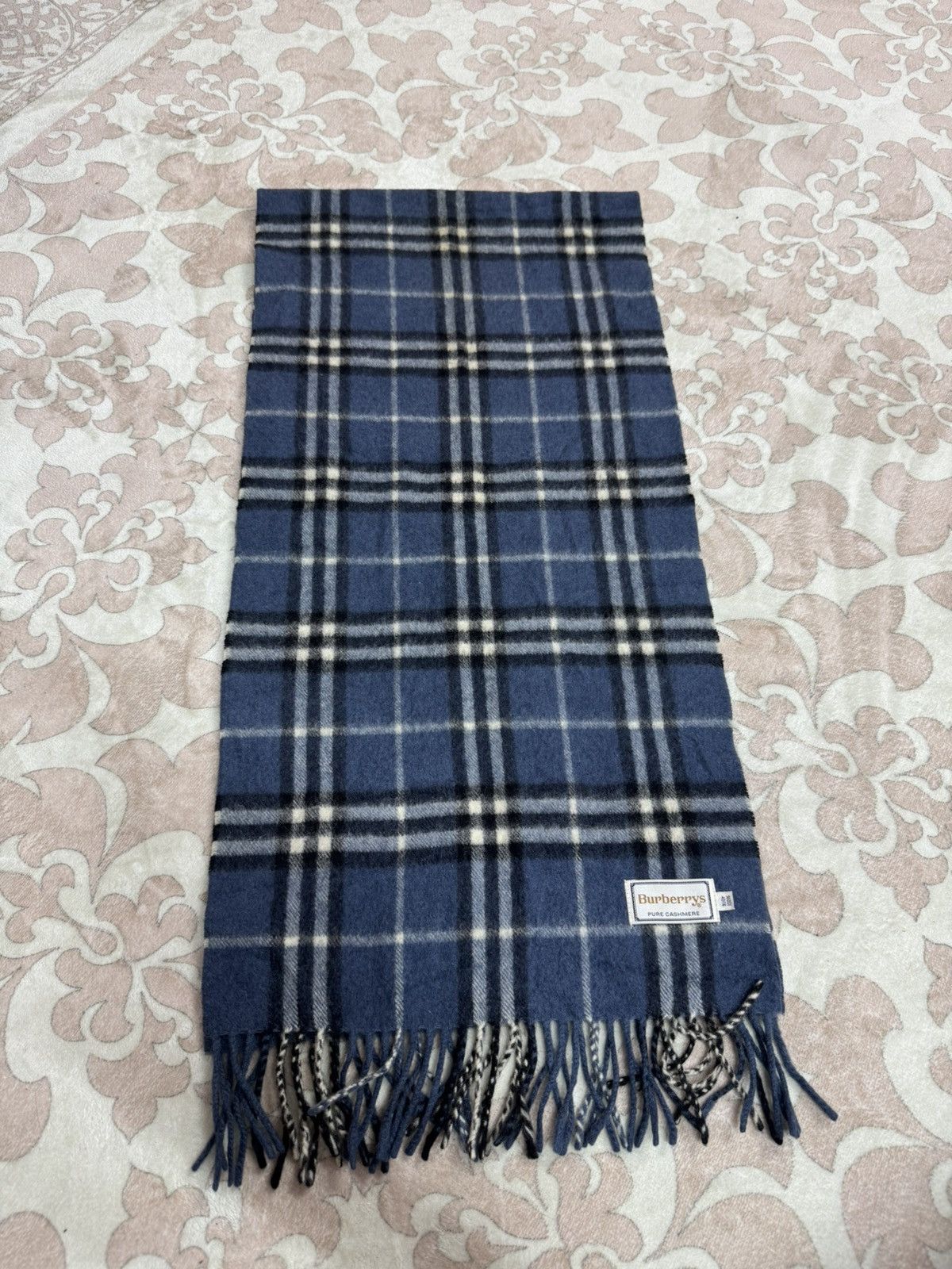 Burberry Scarves burrbery Size ONE SIZE - 2 Thumbnail