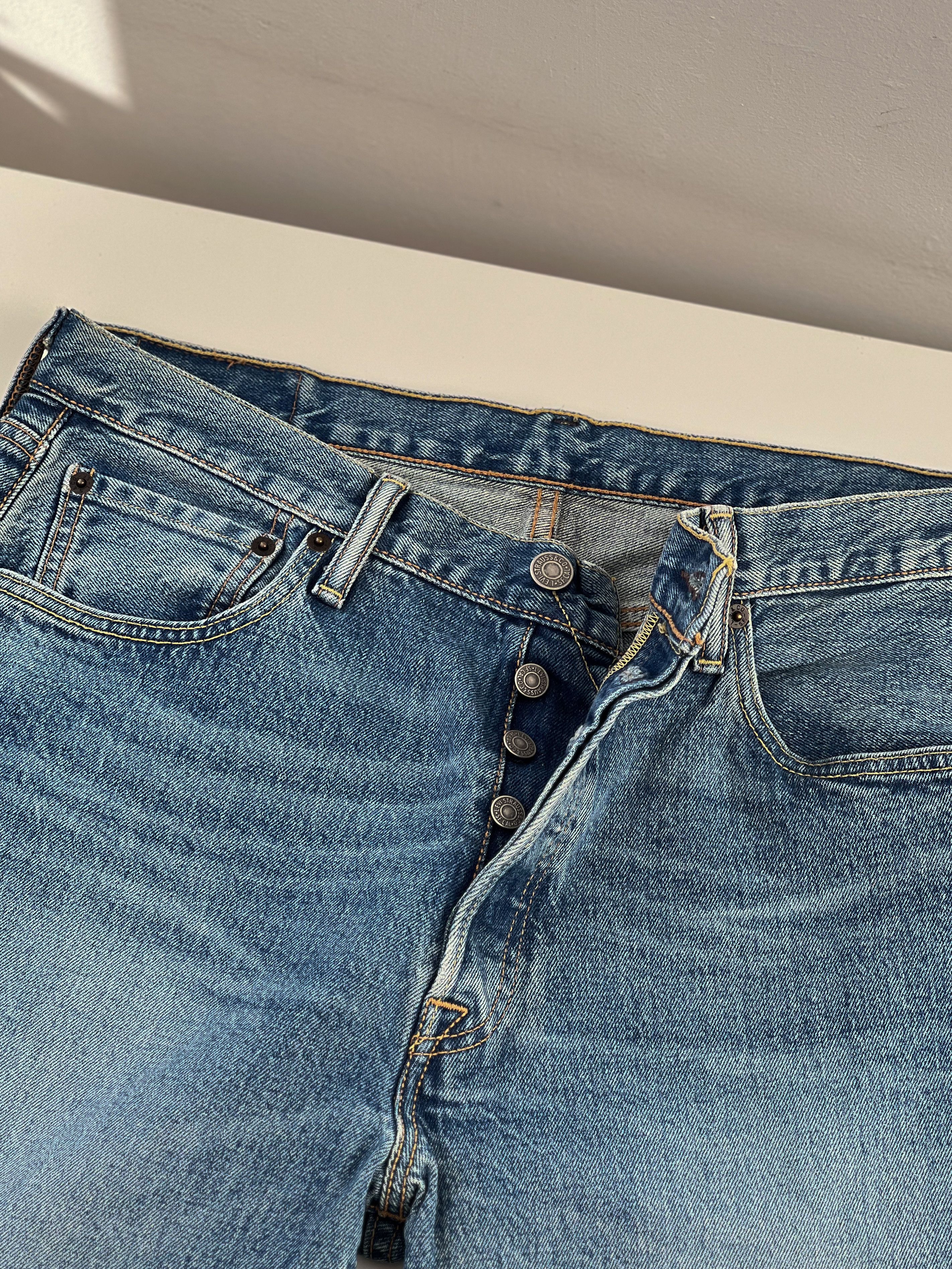 Levi's × Vintage LEVIS 501 vintage jeans Size US 33 - 12 Thumbnail