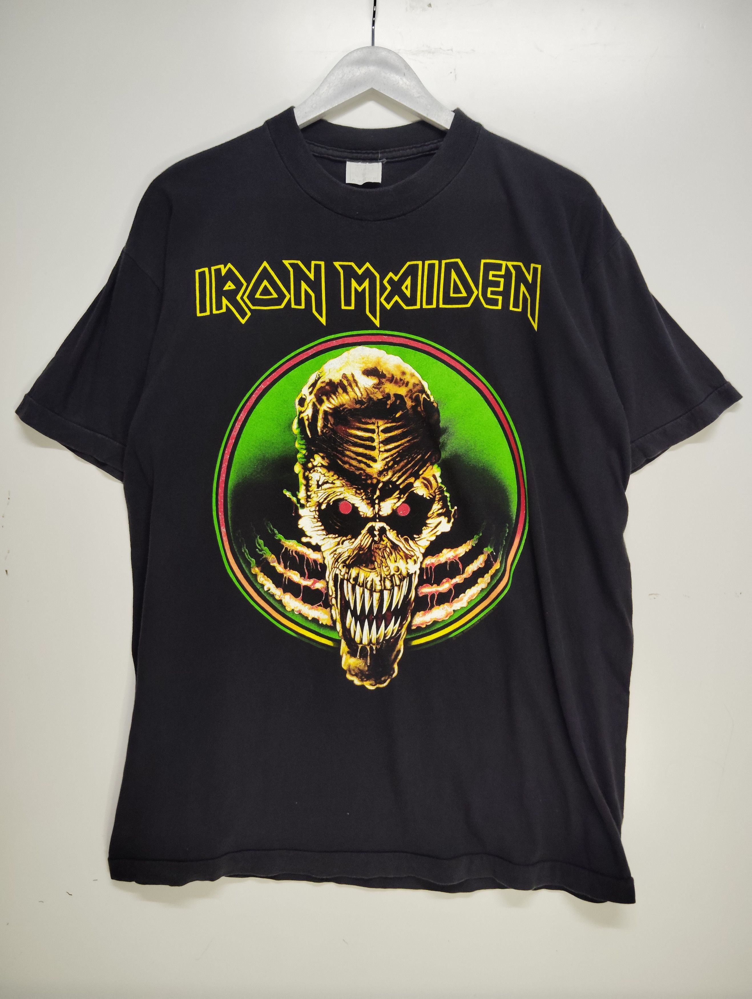 Band Tees × Iron Maiden × Vintage Vintage Iron Maiden ; Fear Of The Dark Tour 92 Size US XL / EU 56 / 4 - 1 Thumbnail