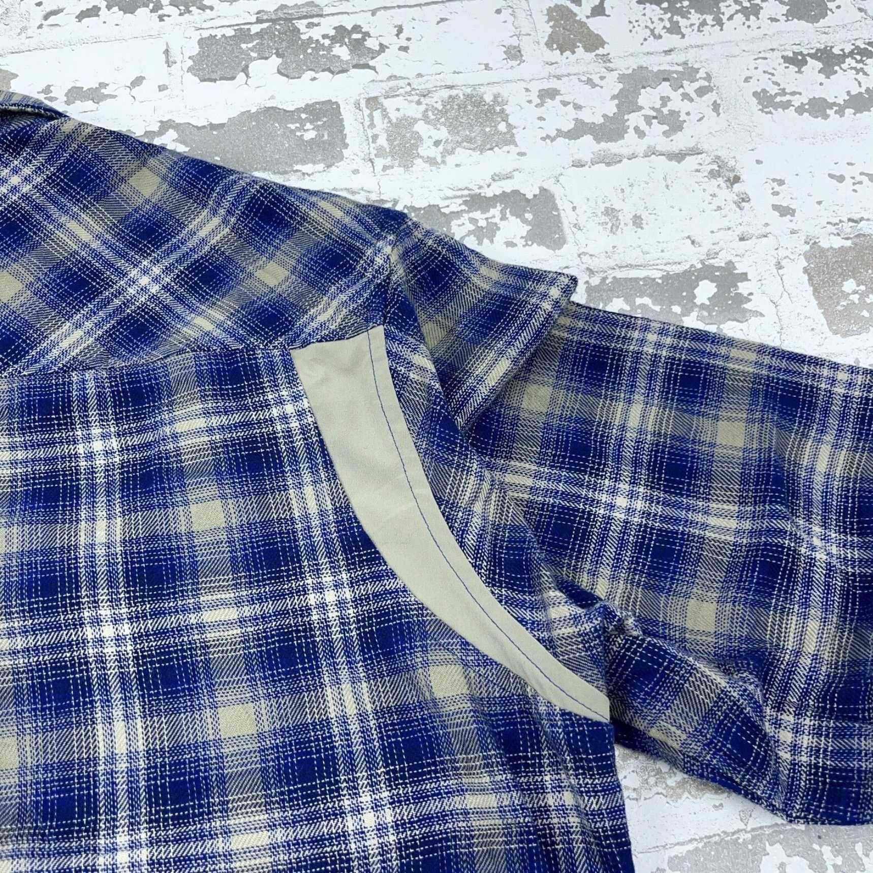 Under Armour Under Armour Shirt Men XL Blue Gray Plaid Flannel Button-Up Snap Front Casual Outdoor Winter Spring Summer Fall Size US XL / EU 56 / 4 - 7 Thumbnail