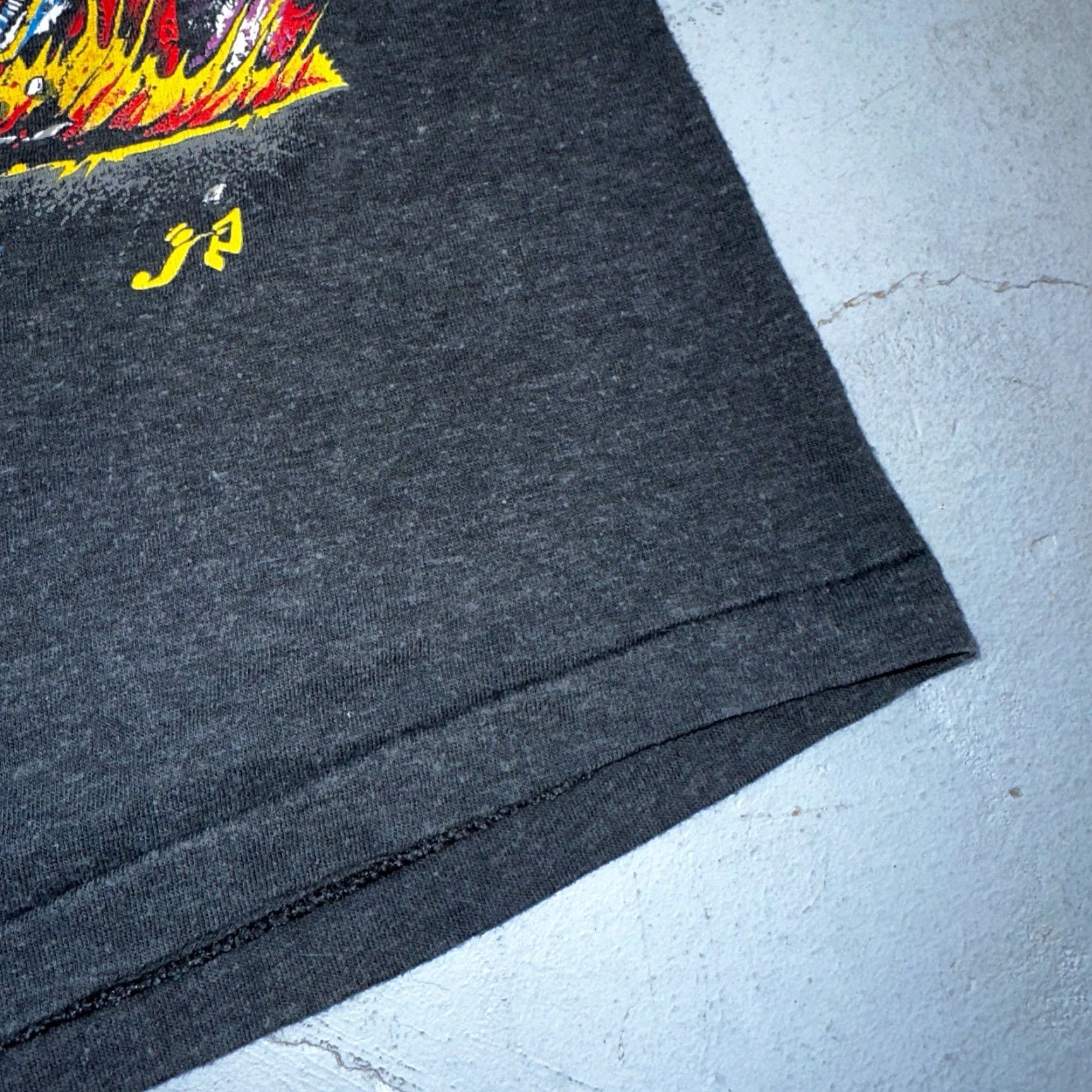 Vintage Vintage Van Halen Monsters Rock Tour 1988 T-Shirt Men's Medium Black Concert 80s Size US M / EU 48-50 / 2 - 4 Thumbnail