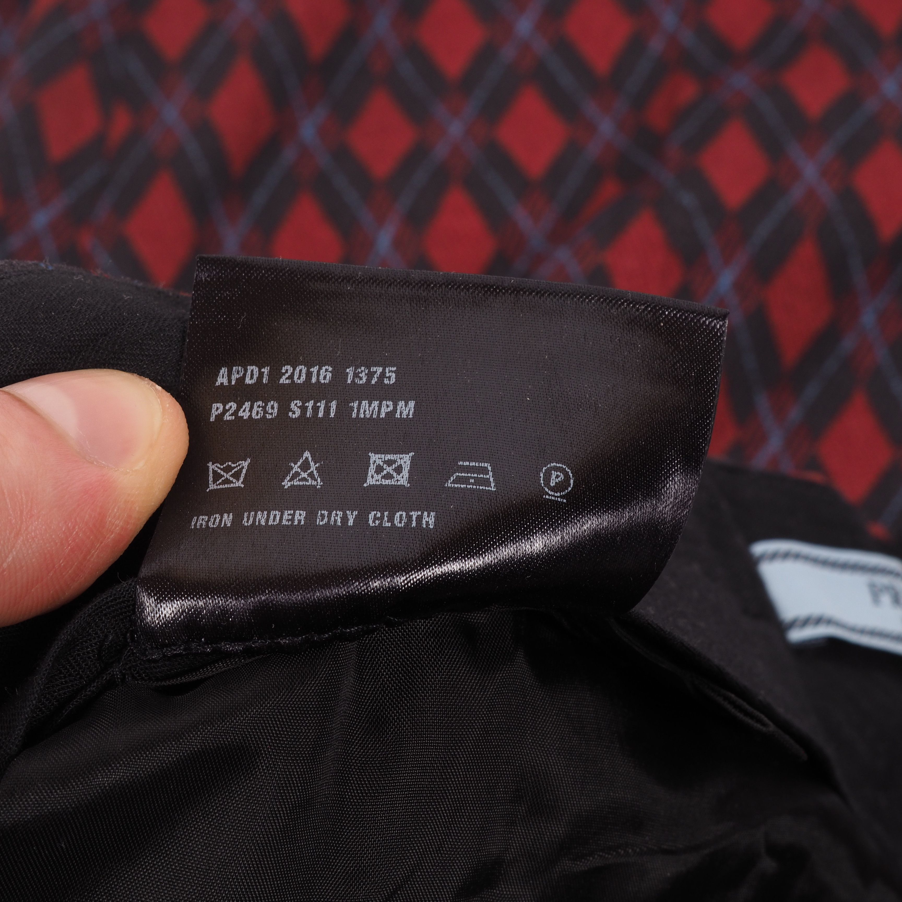 Prada Prada Vintage Red Black Geometric Cropped Pants Size 27" / US 4 / IT 40 - 6 Thumbnail