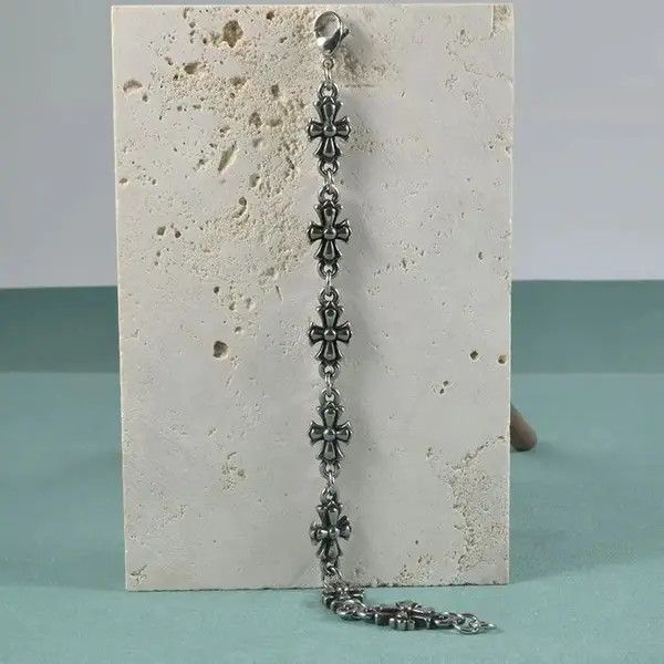 VIBE Y2K cross bracelet Size ONE SIZE - 4 Thumbnail