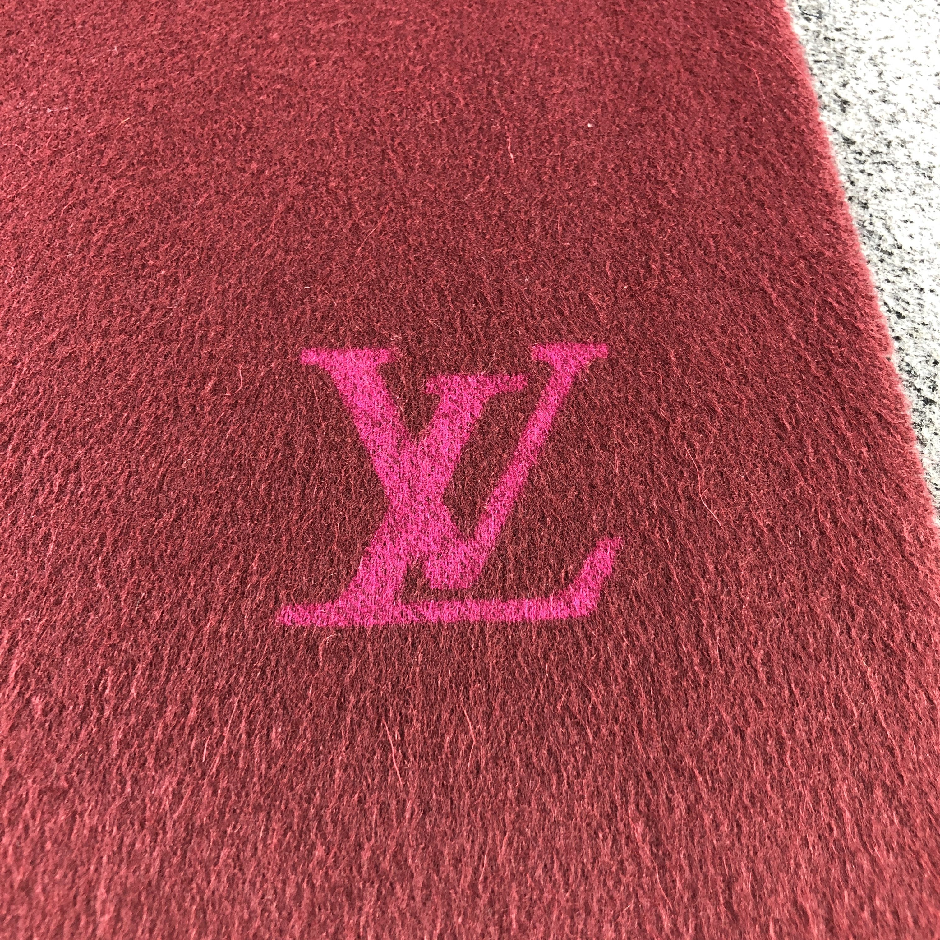 Japanese Brand Louis Vuitton Cashmere Scarf Muffler V2932 Size ONE SIZE - 4 Thumbnail