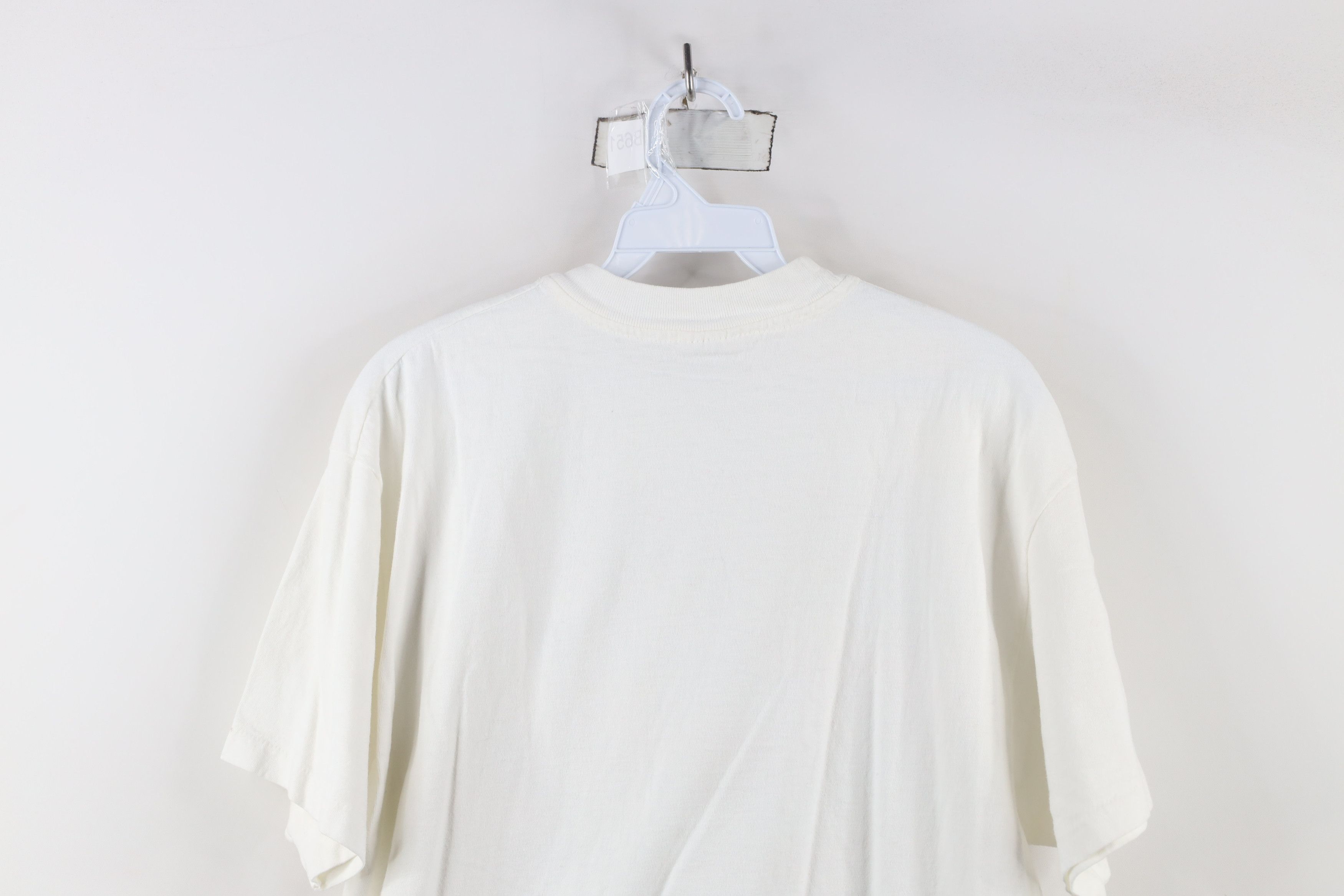 Vintage Vintage 90s Contraband Mira Cycle 2 Dance Group T-Shirt USA Size US L / EU 52-54 / 3 - 12 Thumbnail
