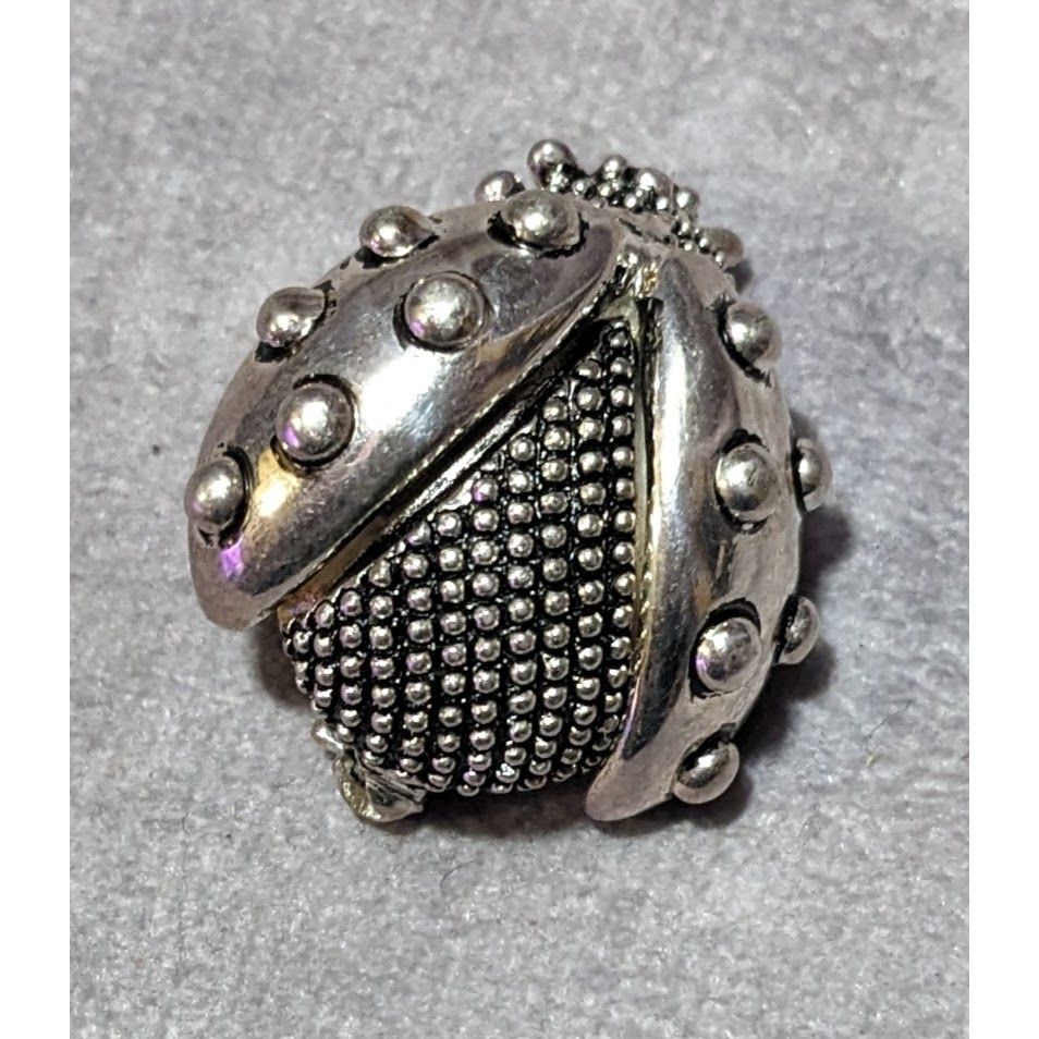 Other Silver Tone Nature Inspired Lady Bug Brooch Size ONE SIZE - 5 Thumbnail