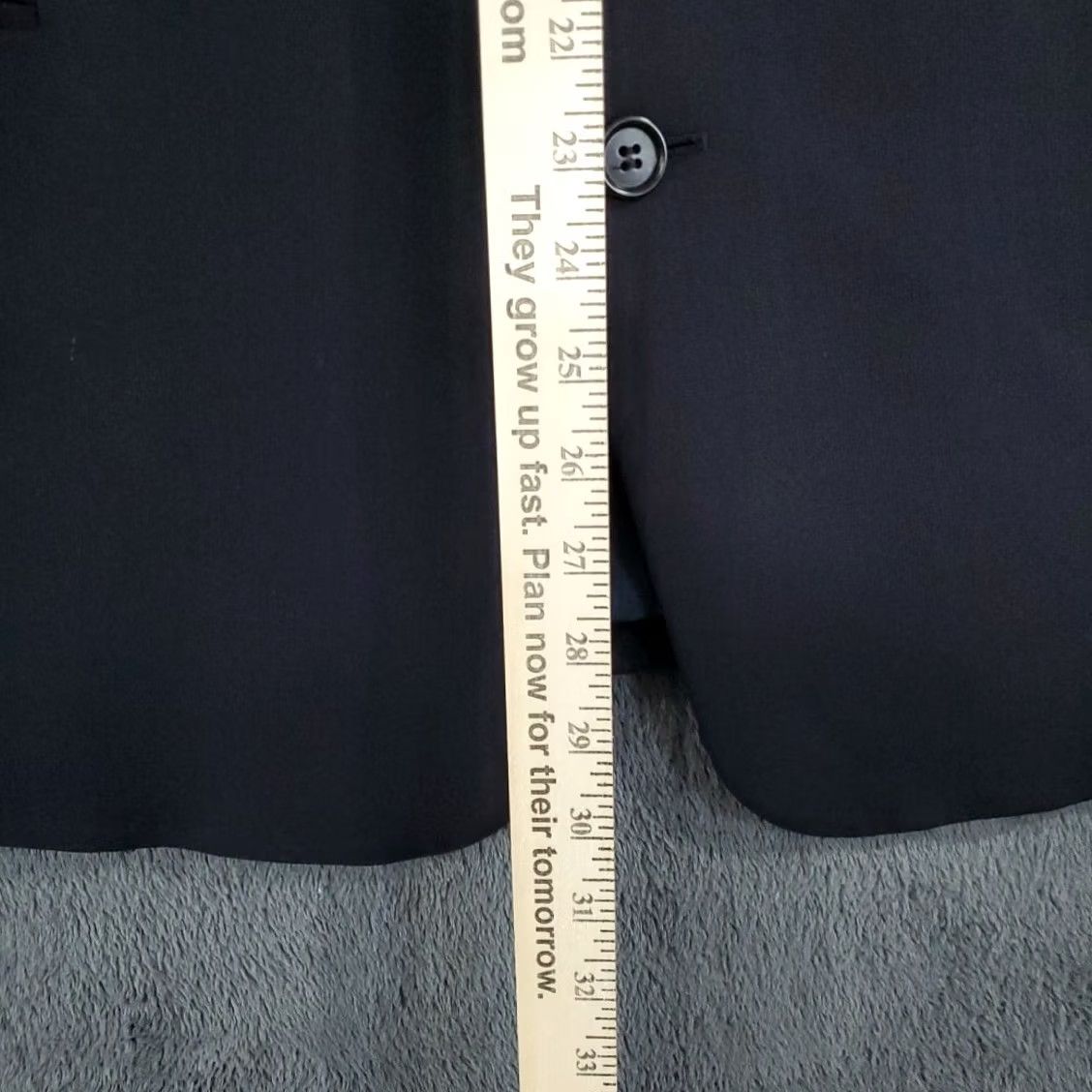 Hugo Boss HUGO BOSS Blazer Wool Blue Men's 46 Tall Wool Virgin / Dark Navy Solid Single-Breasted 3-Button Jacket Blazer Blazer Jacket Dress Coat Type: Blazer Size 46R - 5 Thumbnail