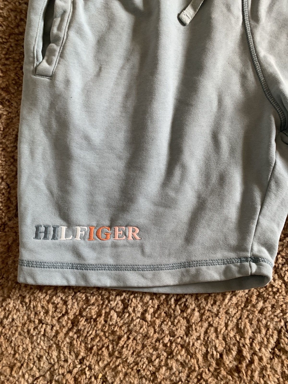 Tommy Hilfiger Hilfiger Shorts Casual Size US 43 - 2 Thumbnail