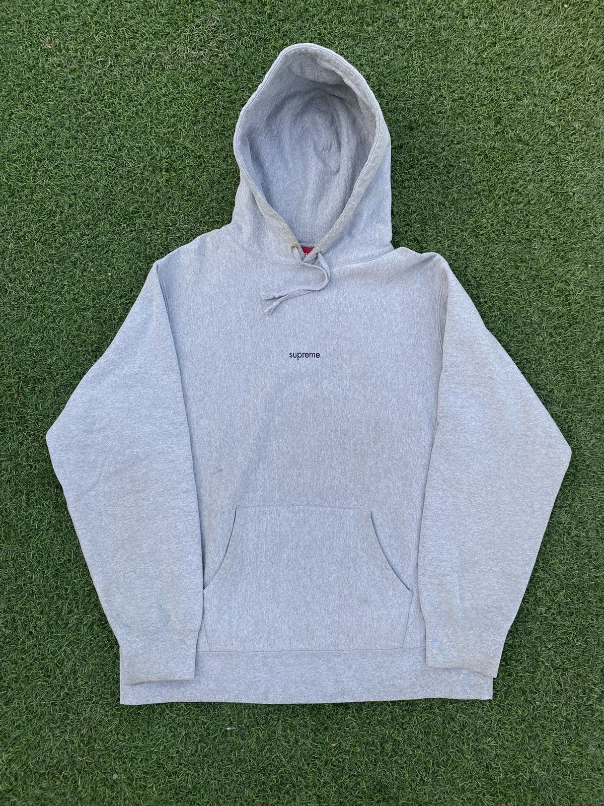 Supreme SUPREME TRADEMARK HOODED SWEATSHIRT FW18 Size US XL / EU 56 / 4 - 1 Thumbnail