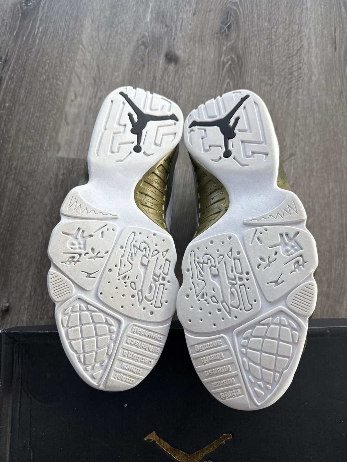 Jordan Brand Air Jordan 9 Retro “Statue” **PRE-OWNED** Size US 11.5 / EU 44-45 - 7 Thumbnail
