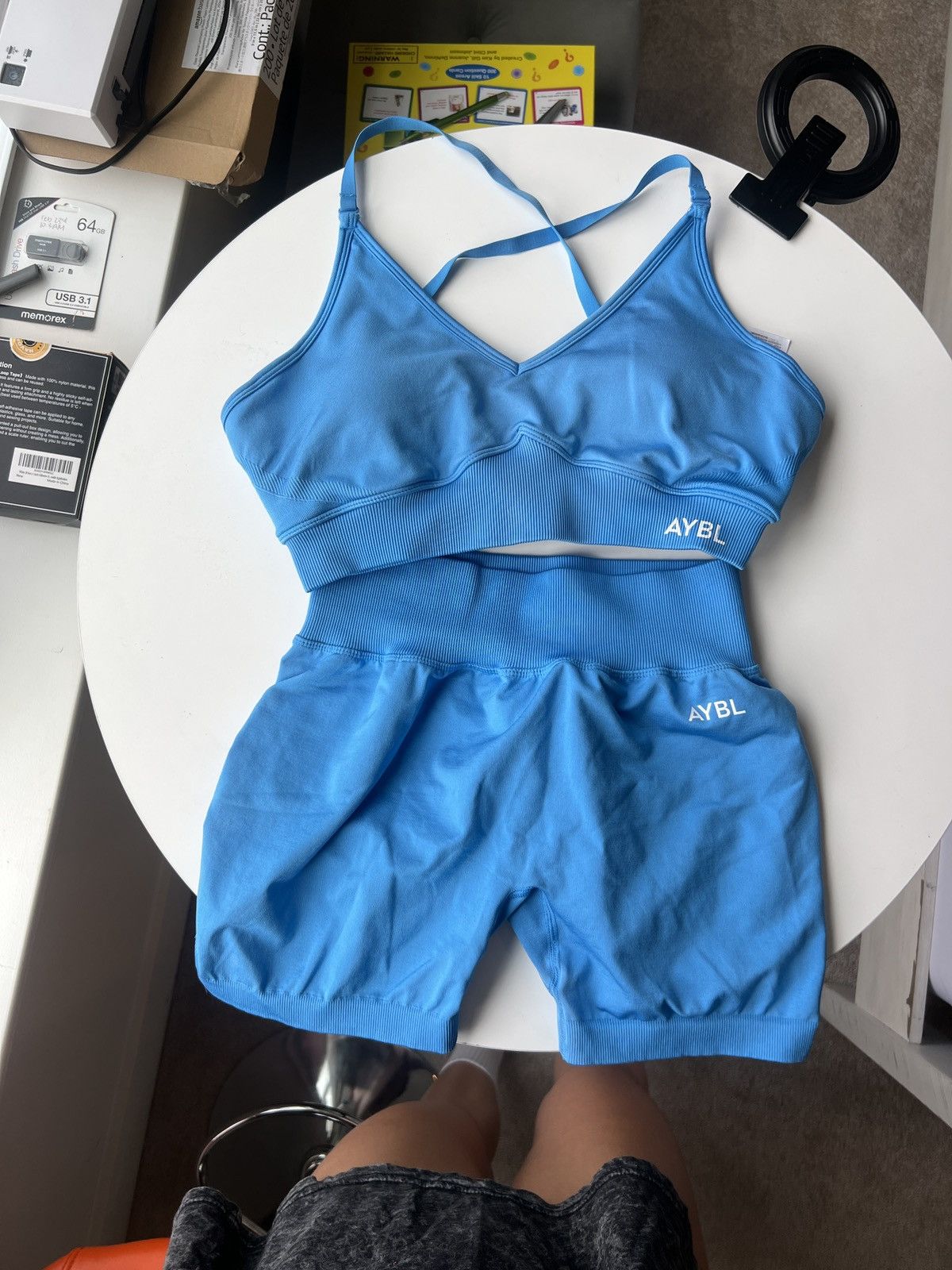 Other AYBL Matching Set- SIZE MEDIUM Size 28" / US 6 / IT 42 - 2 Thumbnail