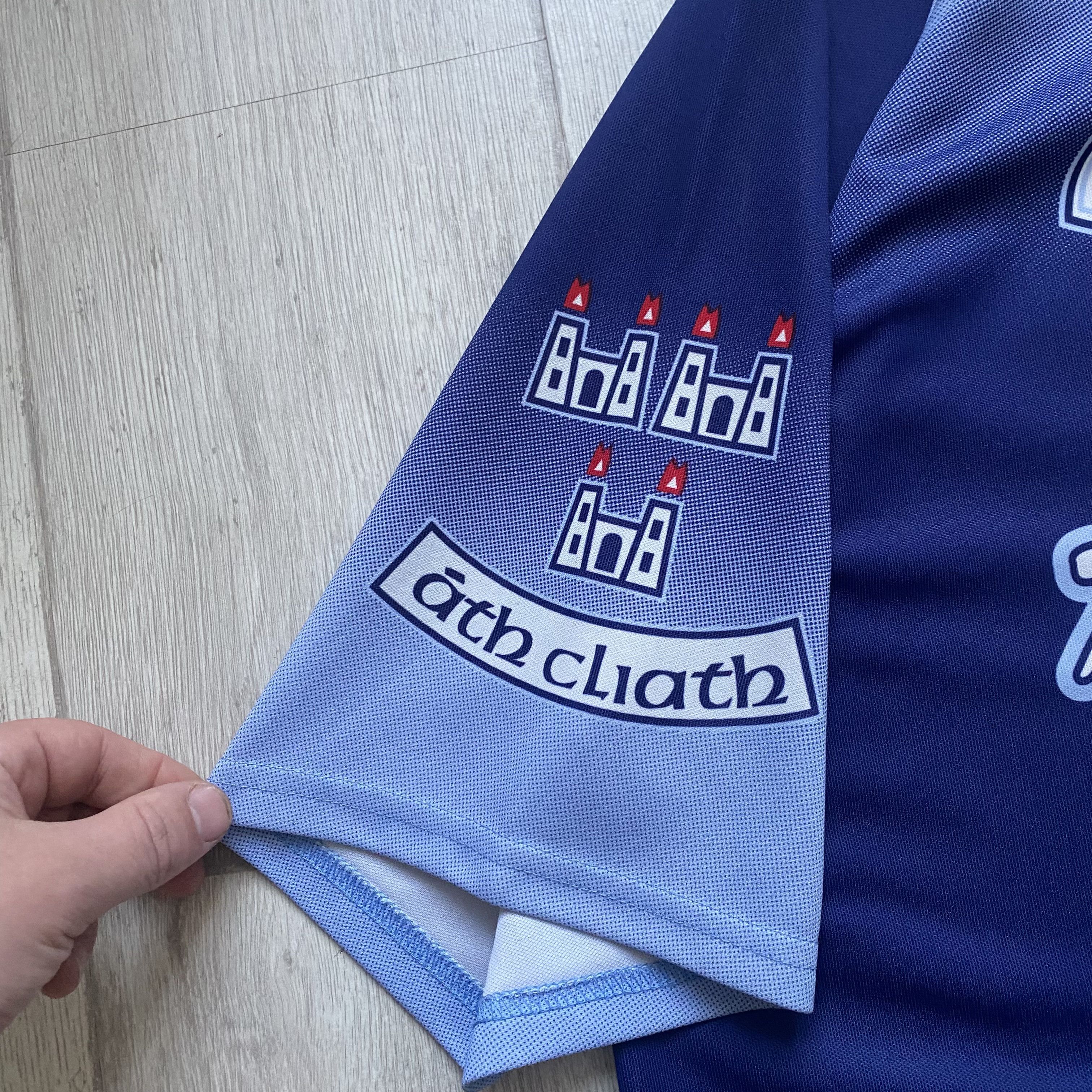 Nike Vintage 90s IRELAND DUBLIN GAA GAELIC Jersey Soccer Rugby Size US XL / EU 56 / 4 - 6 Thumbnail