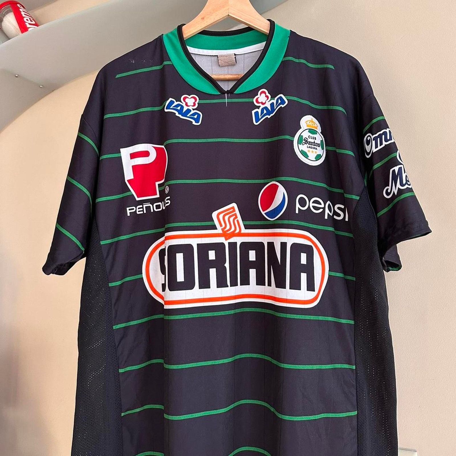 Vintage Vintage Santos Laguna Jersey Size US XL / EU 56 / 4 - 2 Thumbnail