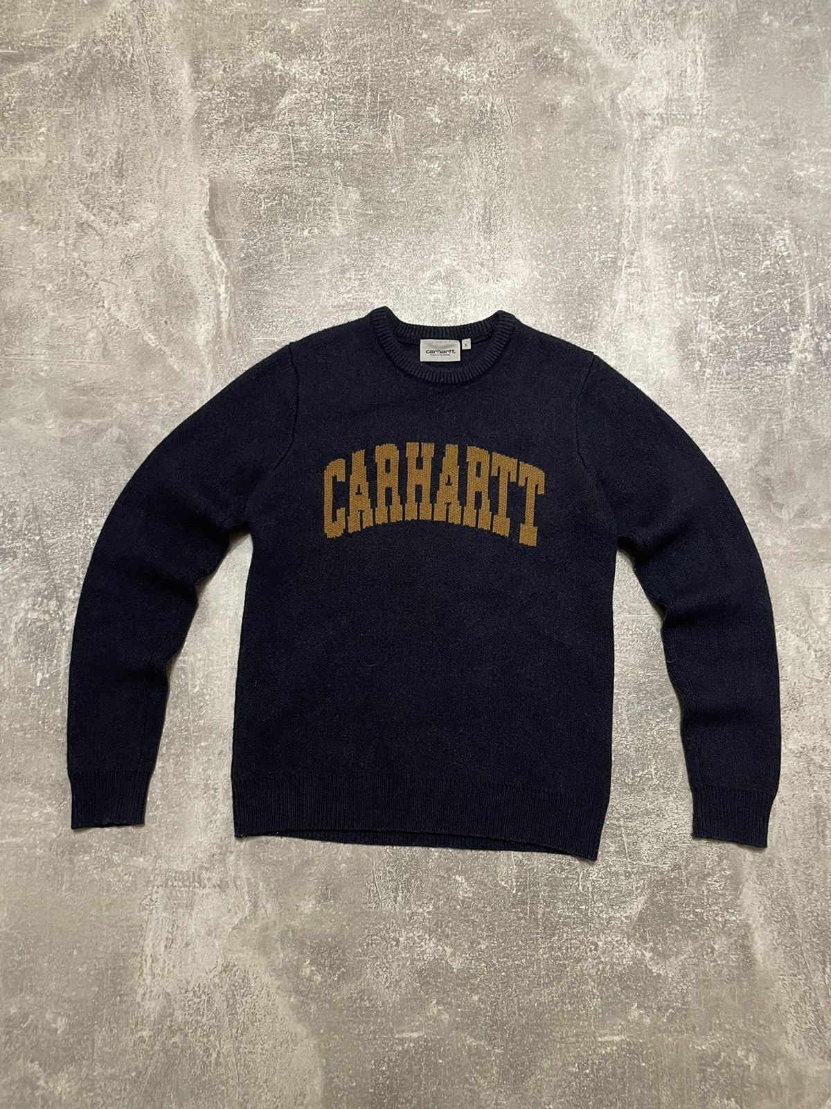 Carhartt Vintage Carhartt University Script Lambswool Sweater Size US S / EU 44-46 / 1 - 1 Thumbnail