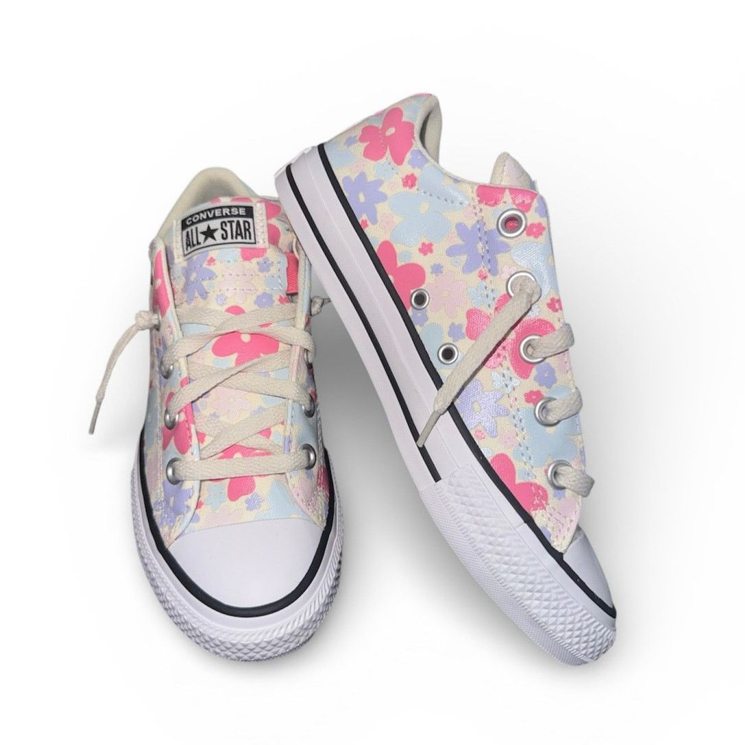Converse Converse Floral Canvas Low Top Sneakers Kids 4, Womens 5.5 Size US 5.5 / IT 35.5 - 1 Thumbnail