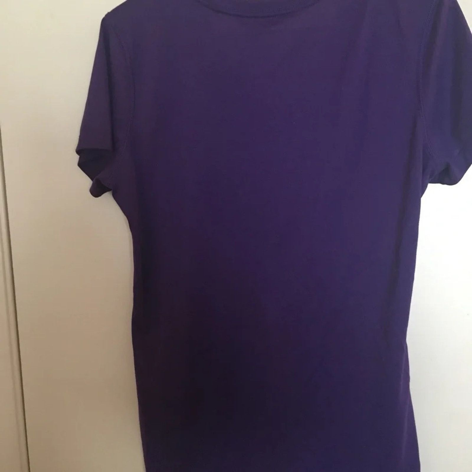 Nike Nike Dri-fit purple shirt with Nike swoosh on the front sz L Size L / US 10 / IT 46 - 2 Thumbnail