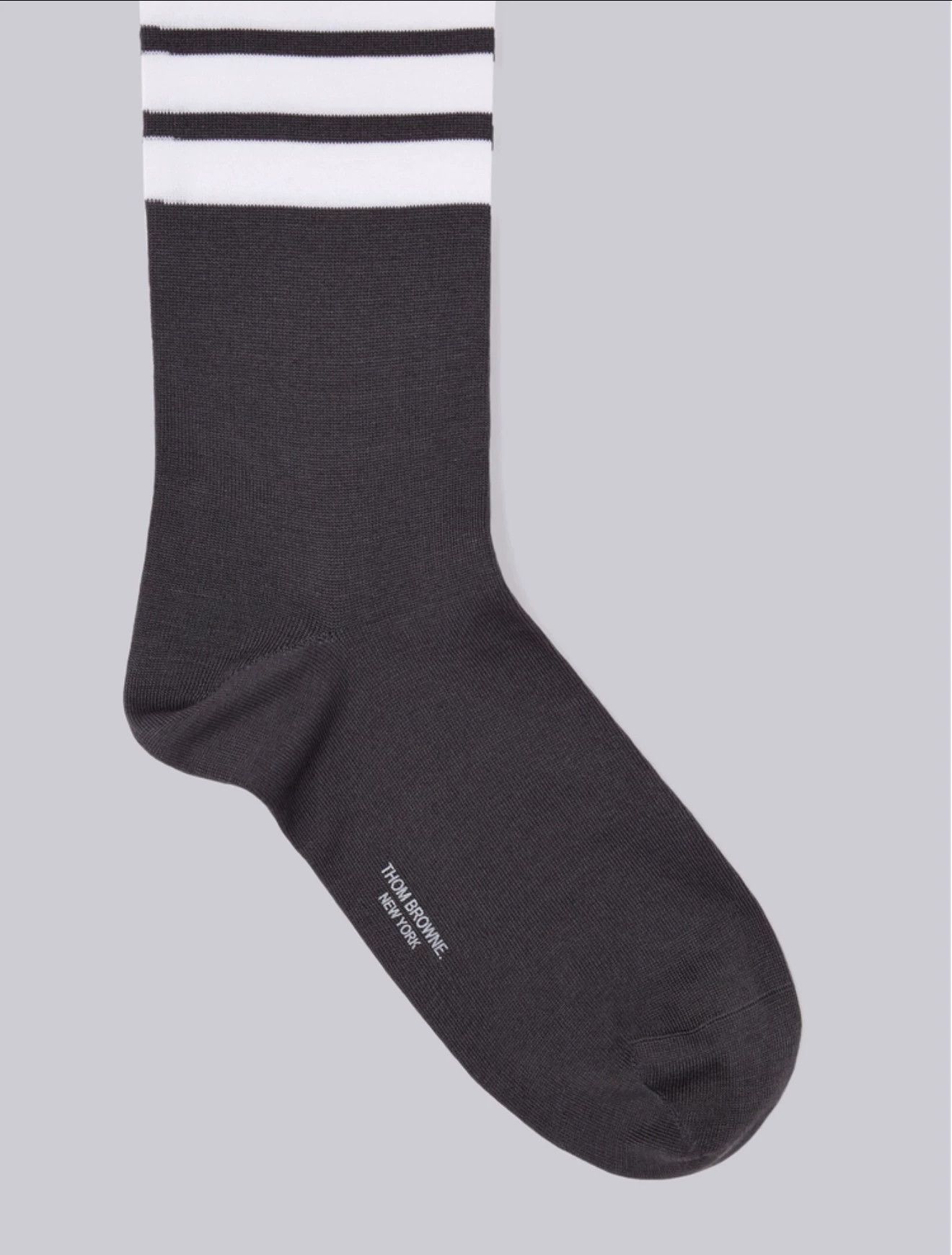 Thom Browne Thom Browne Women's 4-Bar Short Socks Deep Gray Size ONE SIZE - 6 Thumbnail