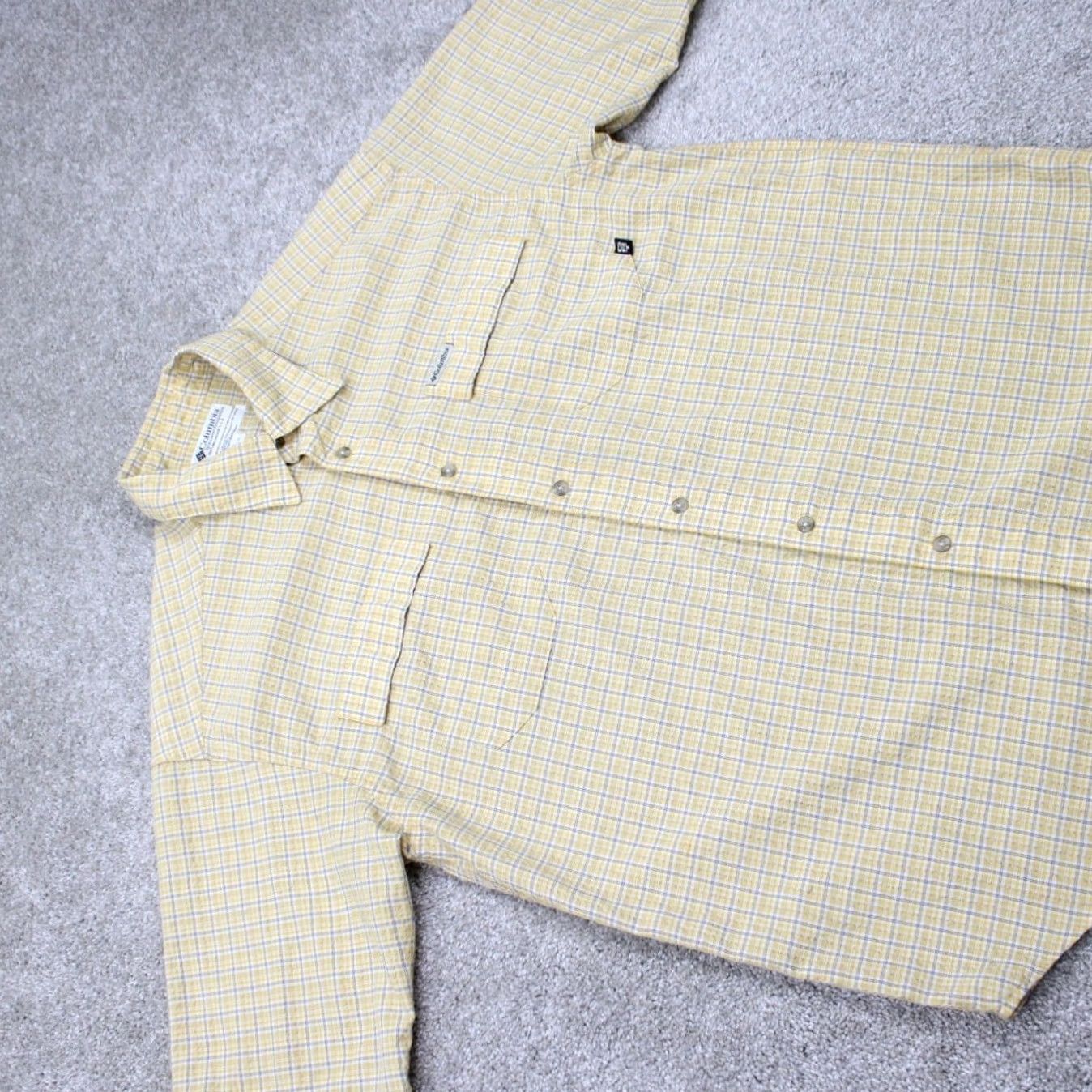 Vintage Columbia GRT Shirt Mens Large Yellow/Blue Seersucker Zip Pocket Short Sleeve Size US L / EU 52-54 / 3 - 7 Thumbnail
