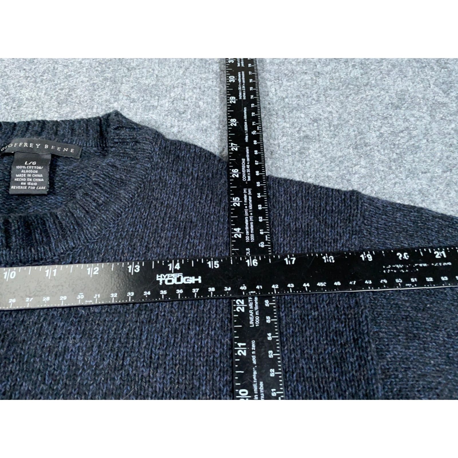 Geoffrey Beene VINTAGE Preppy Dad Style Grid Check Sweater Adult Large Dark Blue Cotton Knit Mens Size US L / EU 52-54 / 3 - 7 Thumbnail