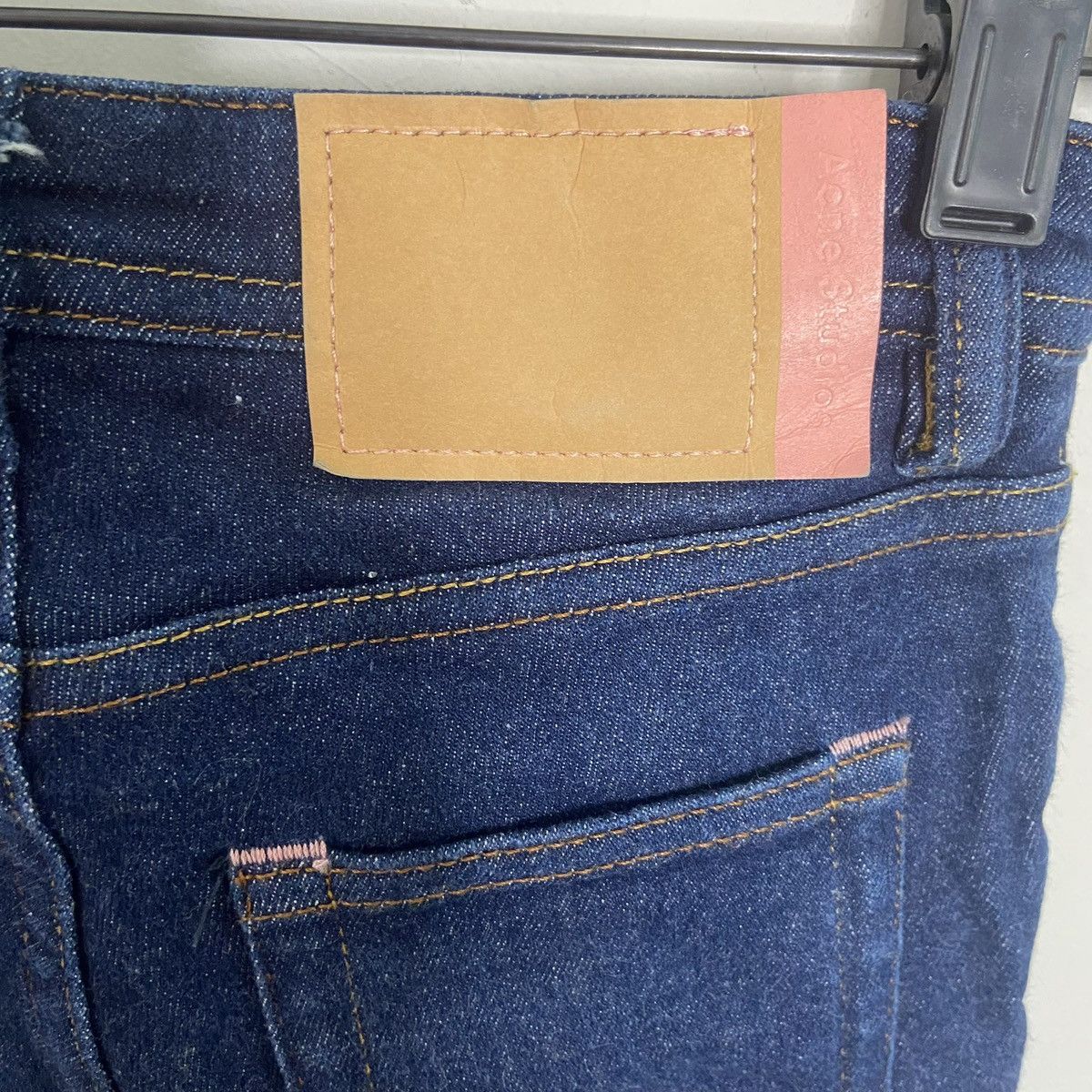 Acne Studios Acne Studios Peg Indigo High Rise Jeans | Size 25 Size 25" / US 0 / IT 36 - 4 Thumbnail