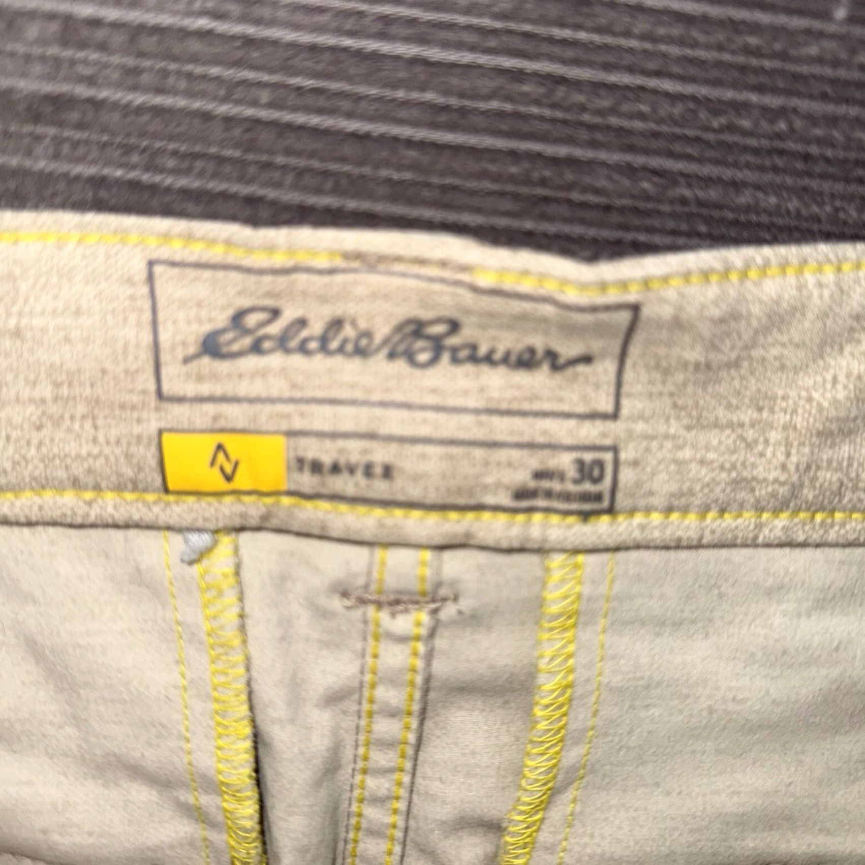 Eddie Bauer Eddie Bauer Travex Shorts Men 30 Brown Nylon Outdoors Hiking 9" Inseam Casual Athletic Regular 5-Pocket Zipper Logo Size US 30 / EU 46 - 3 Thumbnail