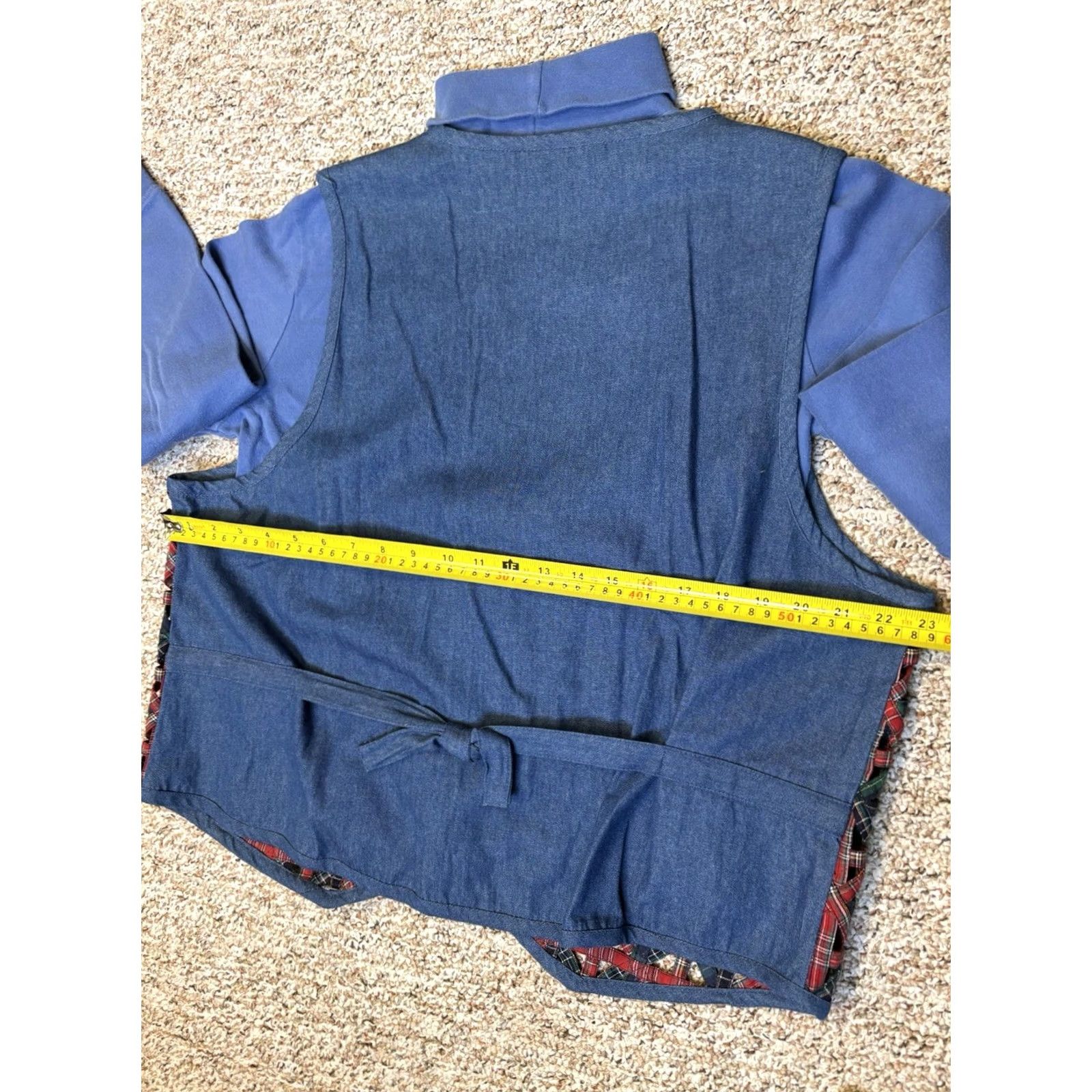 Cherokee VINTAGE Casey & Max Denim Patchwork Vest (XL) W/ Cherokee Mock Neck (Medium) Vest Womens 90s Bohemian Flower 100% Cotton Blue XL Ladies Vest Size L / US 10 / IT 46 - 8 Thumbnail