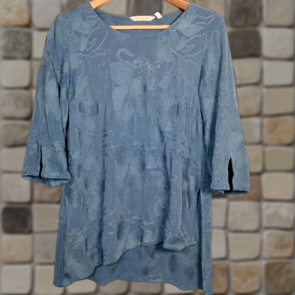 Soft Surroundings Soft Surroundings Shirt Tunic S Blue Embroidered Asymmetrical Lagenlook Boho Beachy Coastal Lightweight Size S / US 4 / IT 40 - 1 Thumbnail