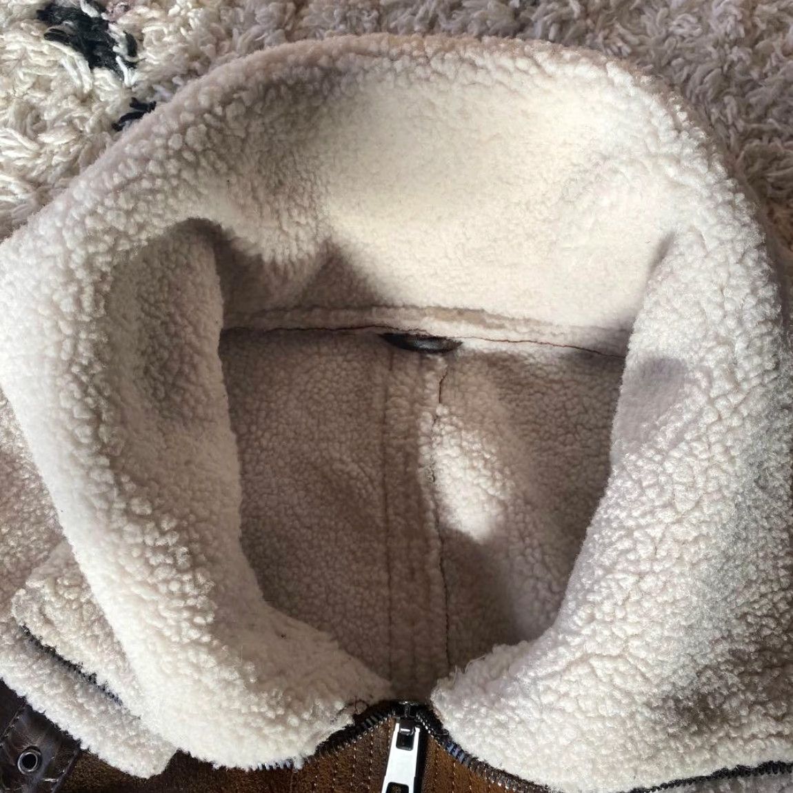 Zara VINTAGE Zara Faux Shearling B-3 Jacket S Size Used Cold Weather Military Fur Shrug Style Mens Womens Girls Boys Size US S / EU 44-46 / 1 - 3 Thumbnail