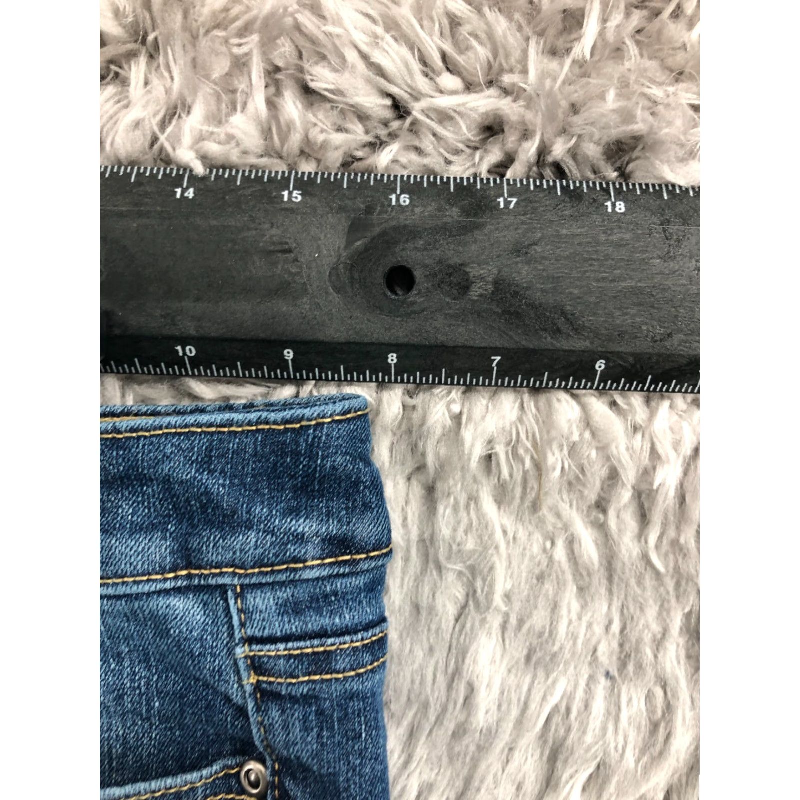Vintage Daisy Fuentes Jeans Skinny Womens Regular Medium Wash Blue Size 6-30 Inseam 31 5-Pocket Denim Cotton Shirt Size 28" / US 6 / IT 42 - 2 Thumbnail