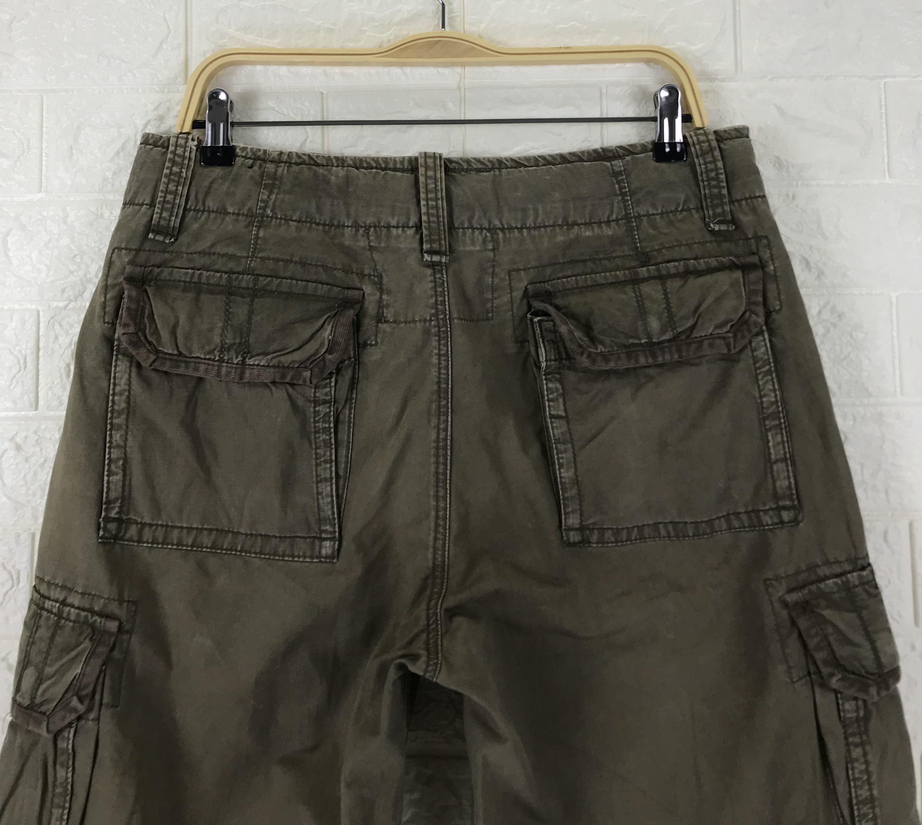 Abercrombie & Fitch Vintage Abercrombie & Fitch Cargo Zipper Wide Leg Pants Size US 33 - 7 Thumbnail