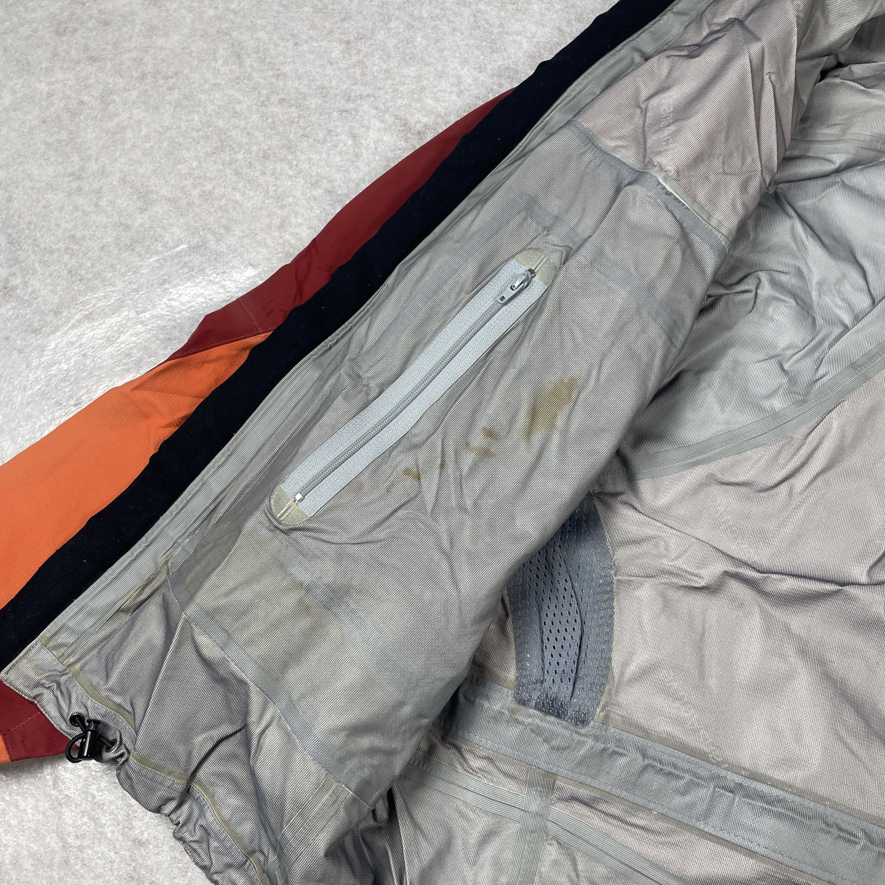Arc'teryx × Montbell × Vintage Vaude Waterproof & Windproof Jacket Size US M / EU 48-50 / 2 - 5 Thumbnail