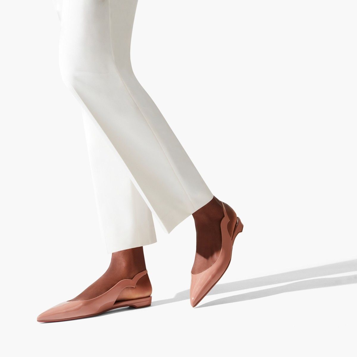 o1s1wg110925 Flats in Beige