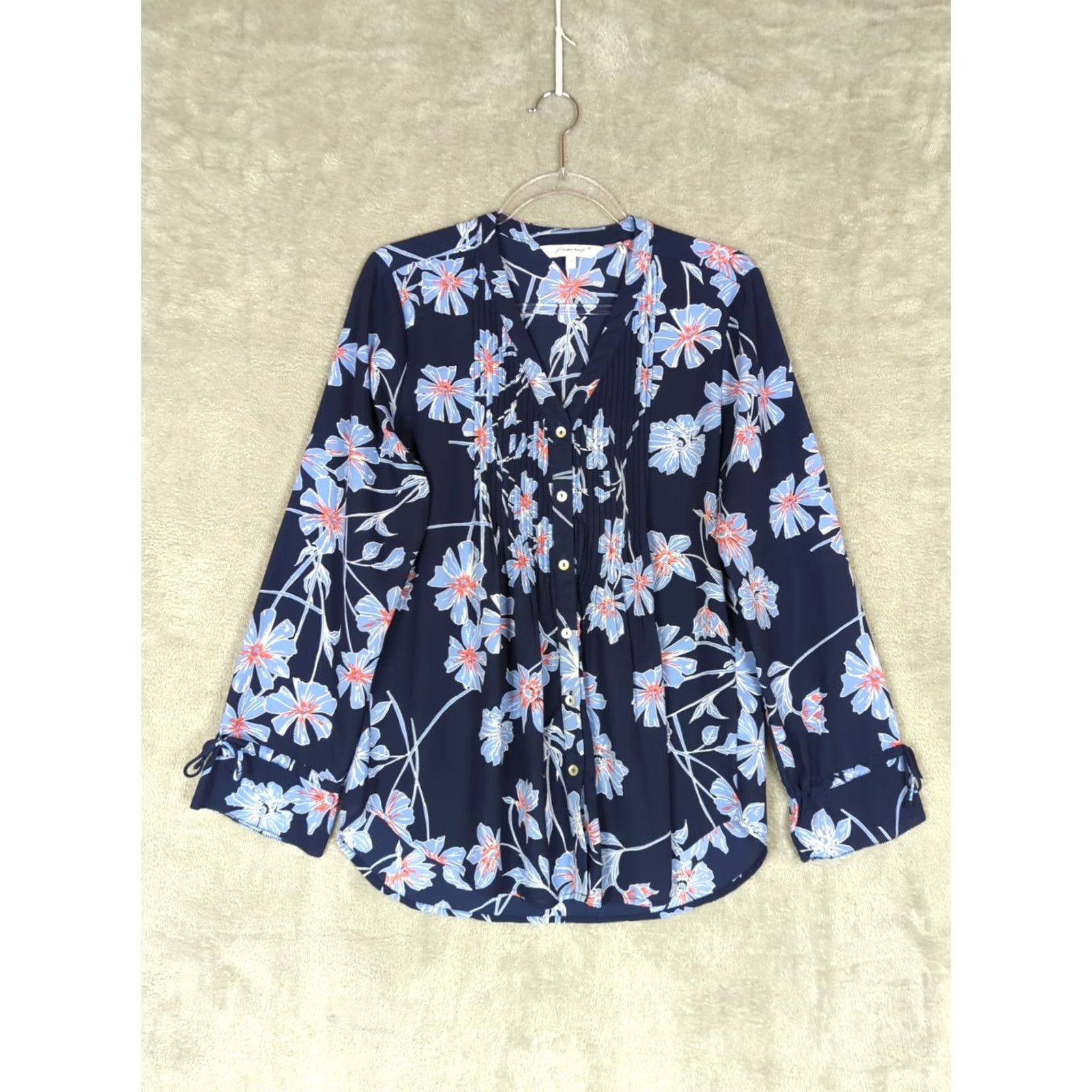 Vintage New York & Company FOXCROFT Button Down Pleated Tunic Blouse Blues Floral Chiffon V-Neck Flared Sleeve Casual Travel Size 10 Women’s Size L / US 10 / IT 46 - 2 Thumbnail