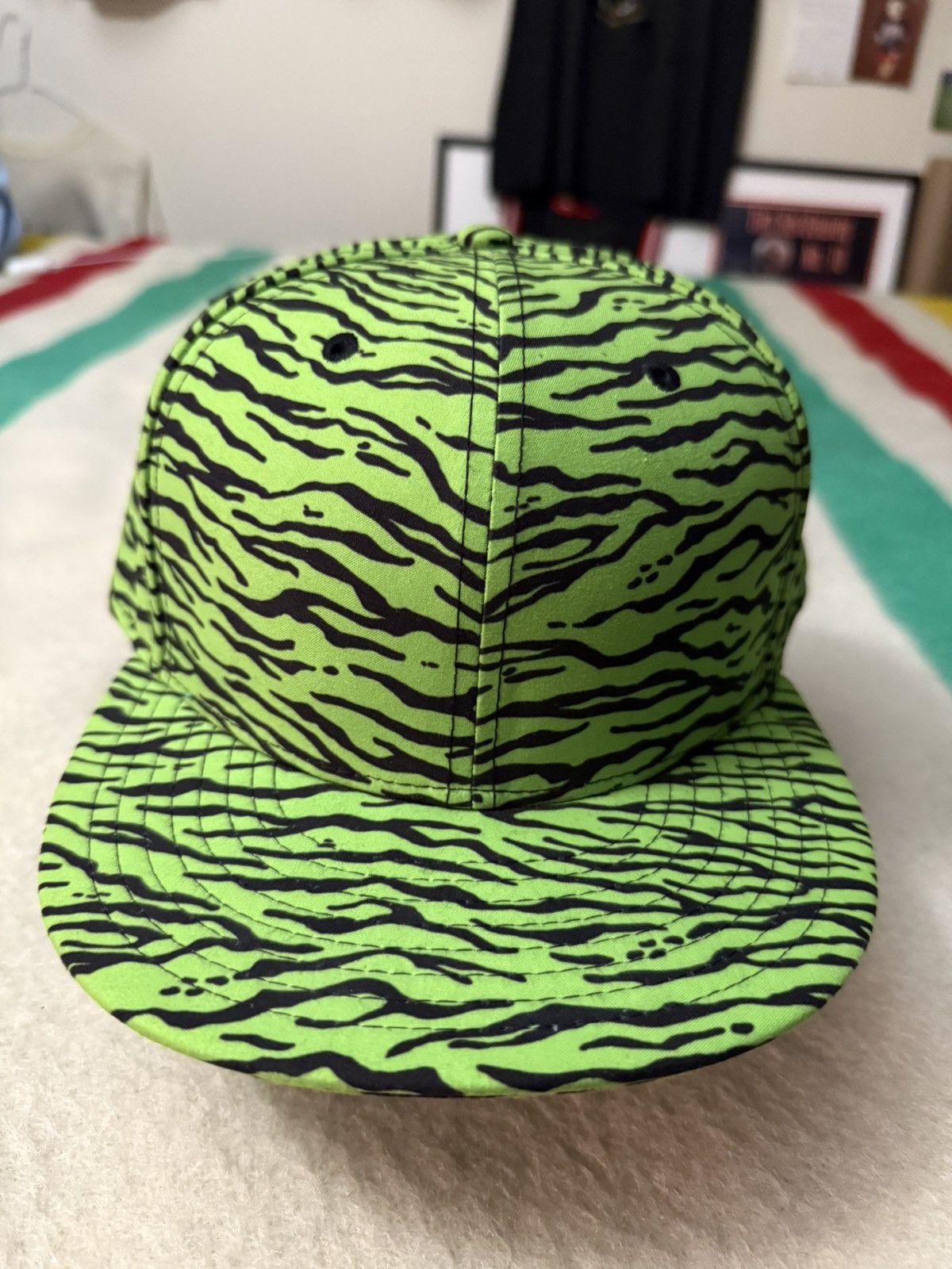 Jeremy Scott 2013 Jeremy Scott New Era Green Tiger Stripe Hat Size 8 Size ONE SIZE - 2 Thumbnail