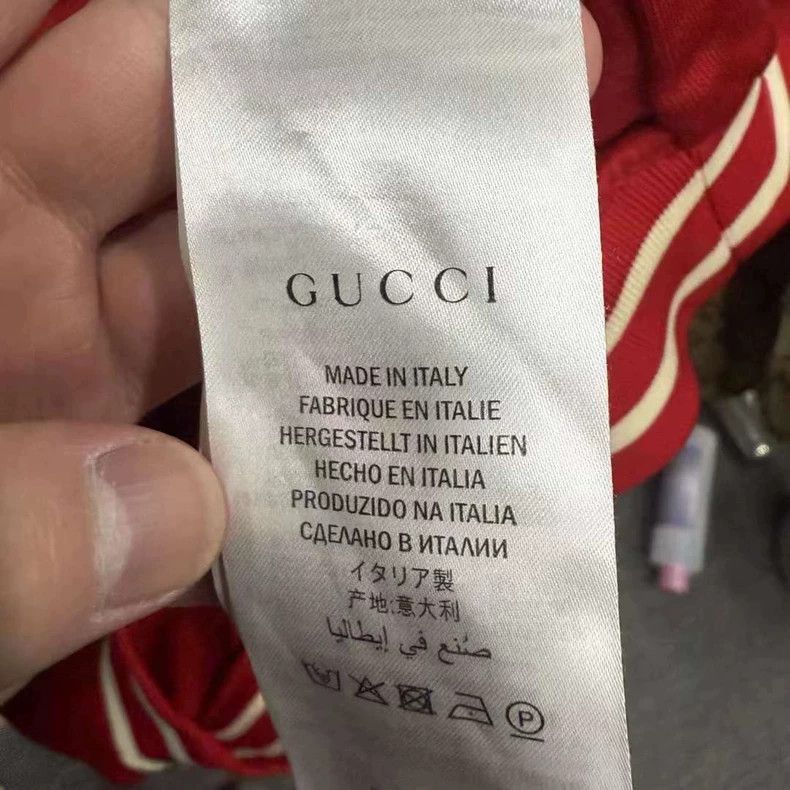 Gucci Gucci Red string label jacket 2503-Nextarrow Size US S / EU 44-46 / 1 - 3 Thumbnail