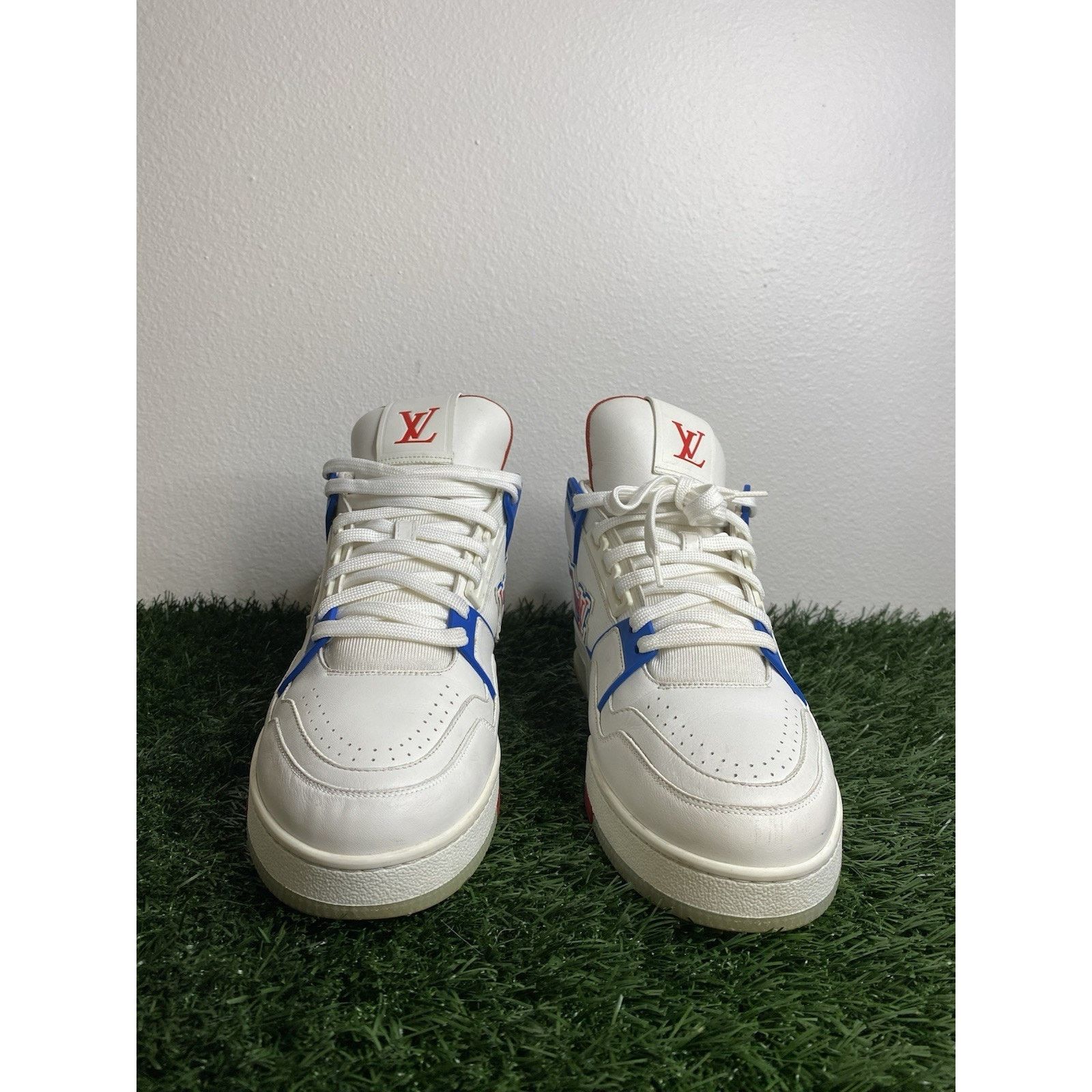 Louis Vuitton Size 8 LV - Louis Vuitton ‘White Red Blue’ Mid Trainer Size US 9 / EU 42 - 8 Thumbnail